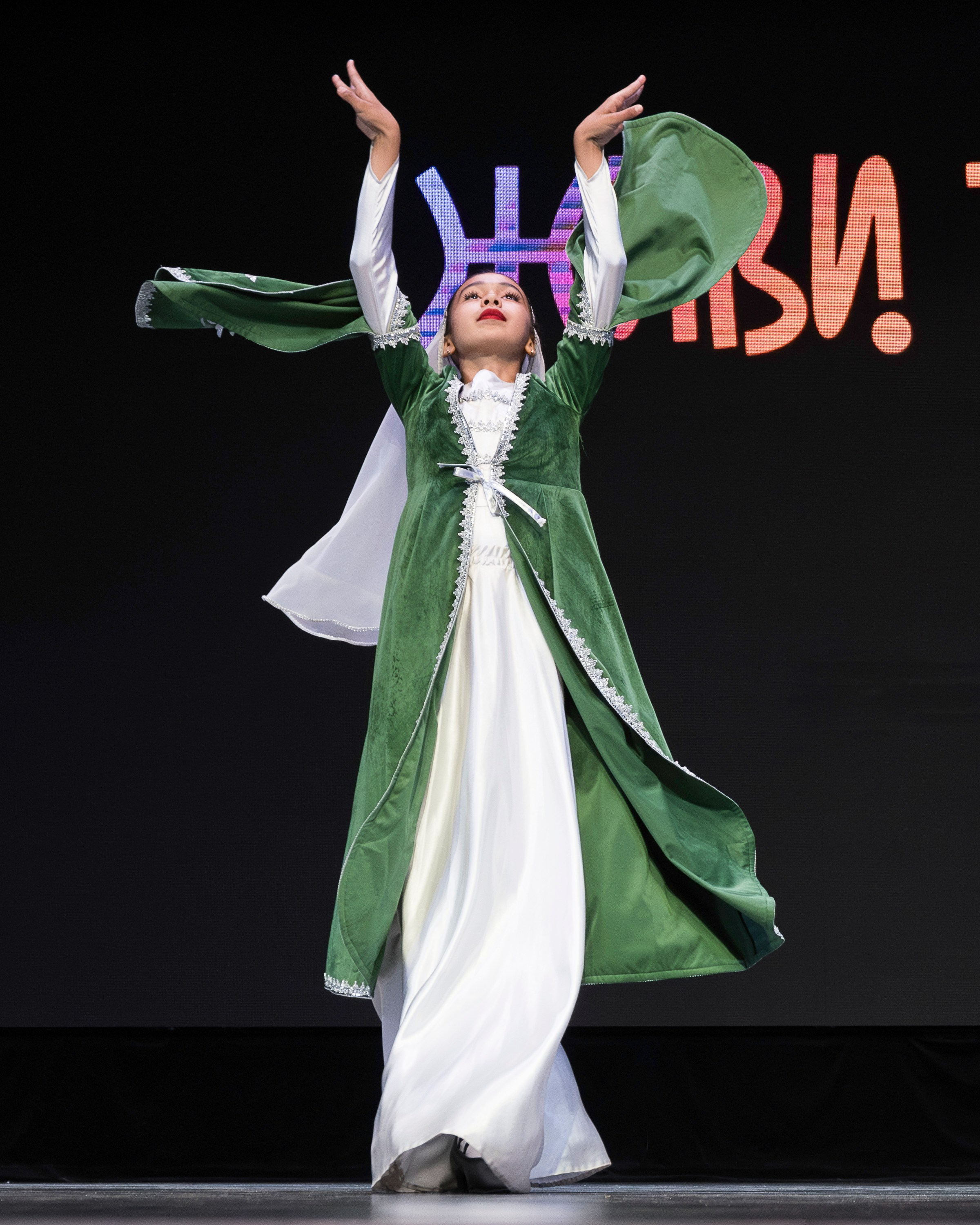 Живи танцуя 2025. Репортажный фотограф в Казани Павел Серпокрылов