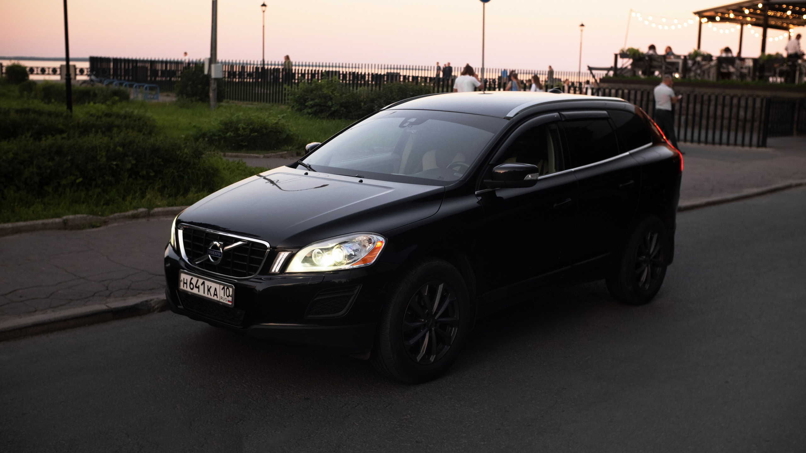 Volvo XC60. Камера Глика | Автомобильный фотограф из Петрозаводска