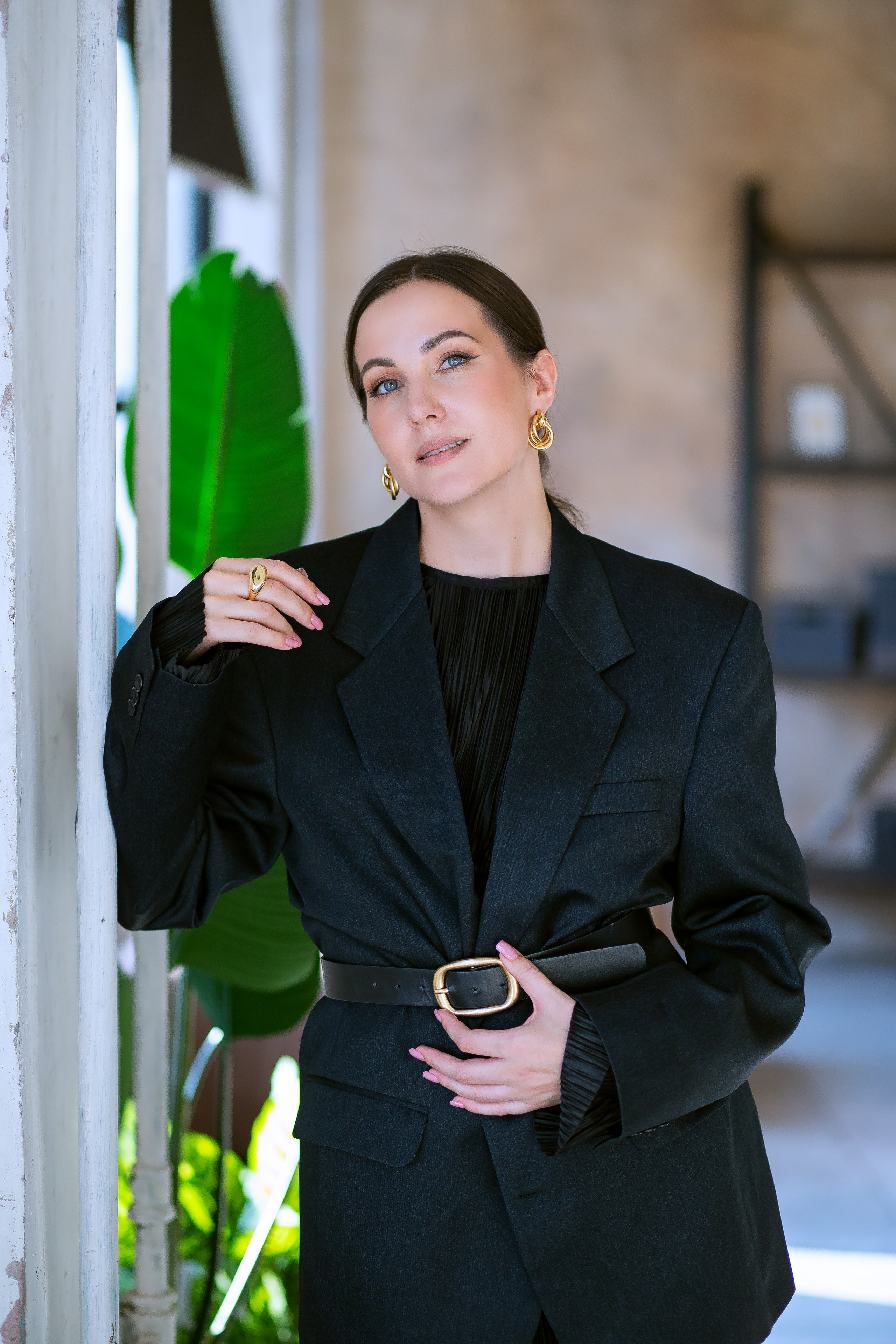 Деловой женский портрет в студии. Семейный фотограф в Москве Влада Лунина