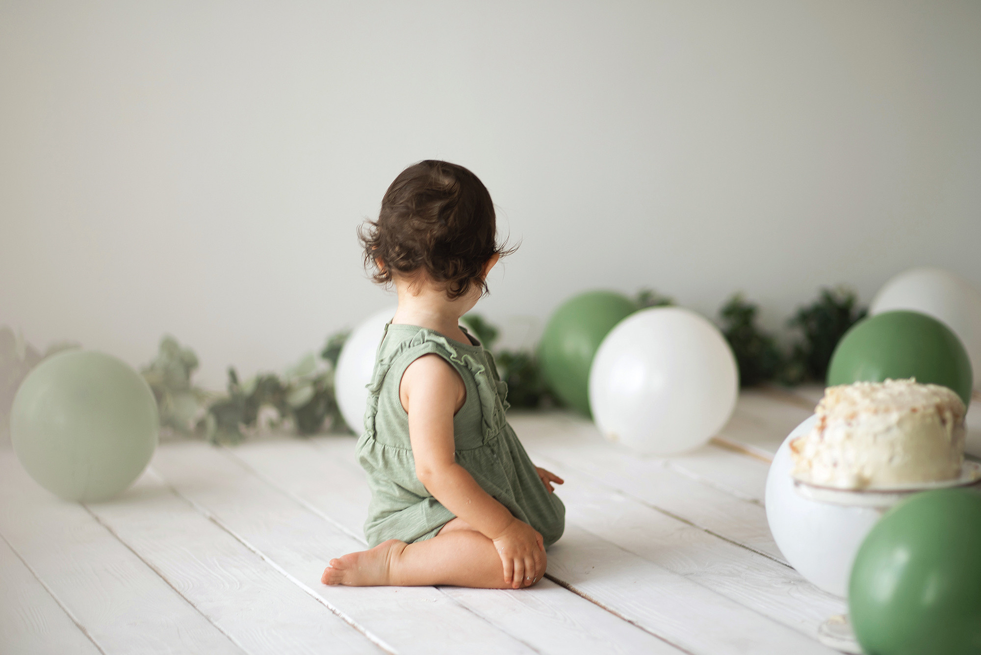 Торт для Виолы. Фотограф новорожденных Тверь Детский фотограф Тверь