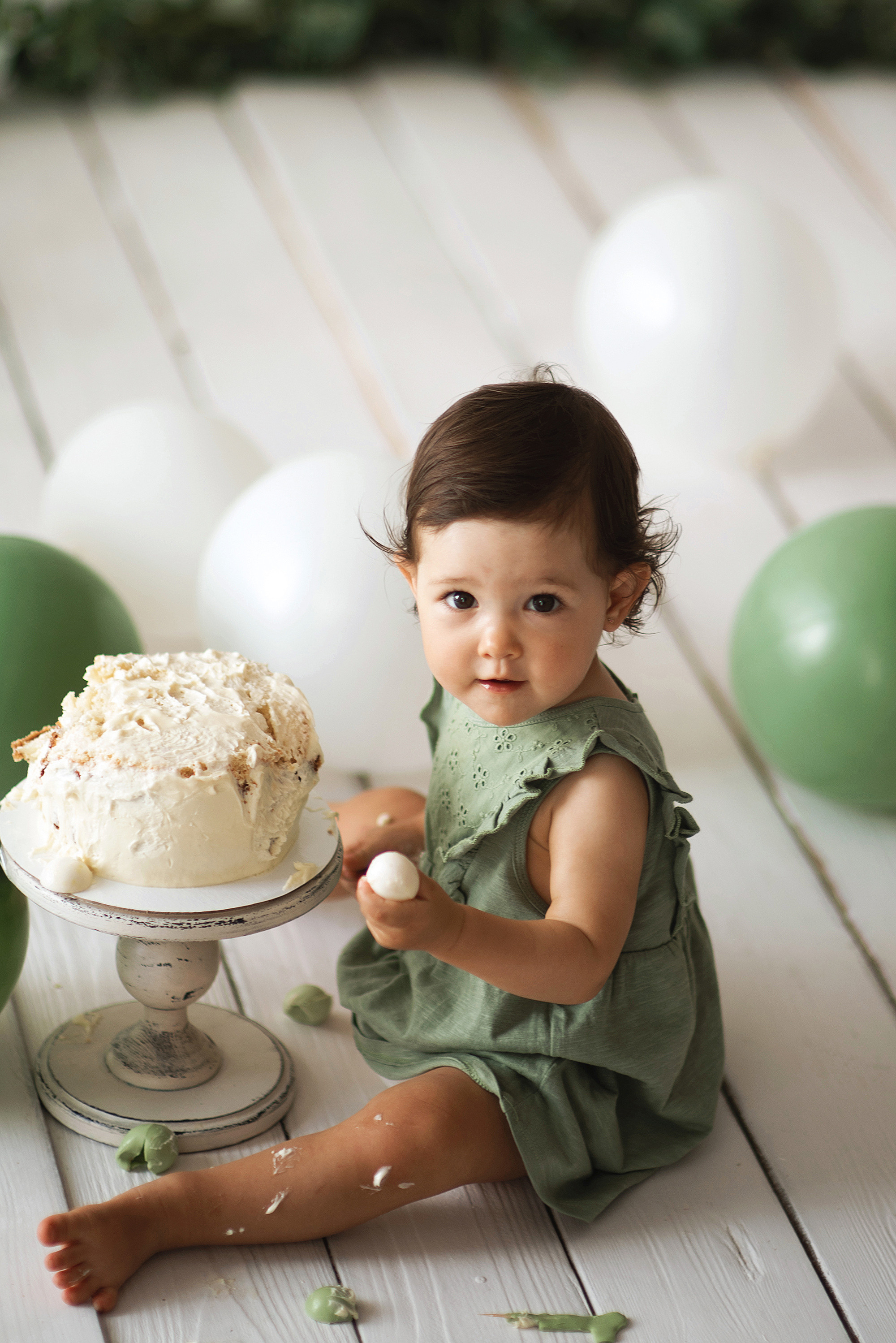 Торт для Виолы. Фотограф новорожденных Тверь Детский фотограф Тверь