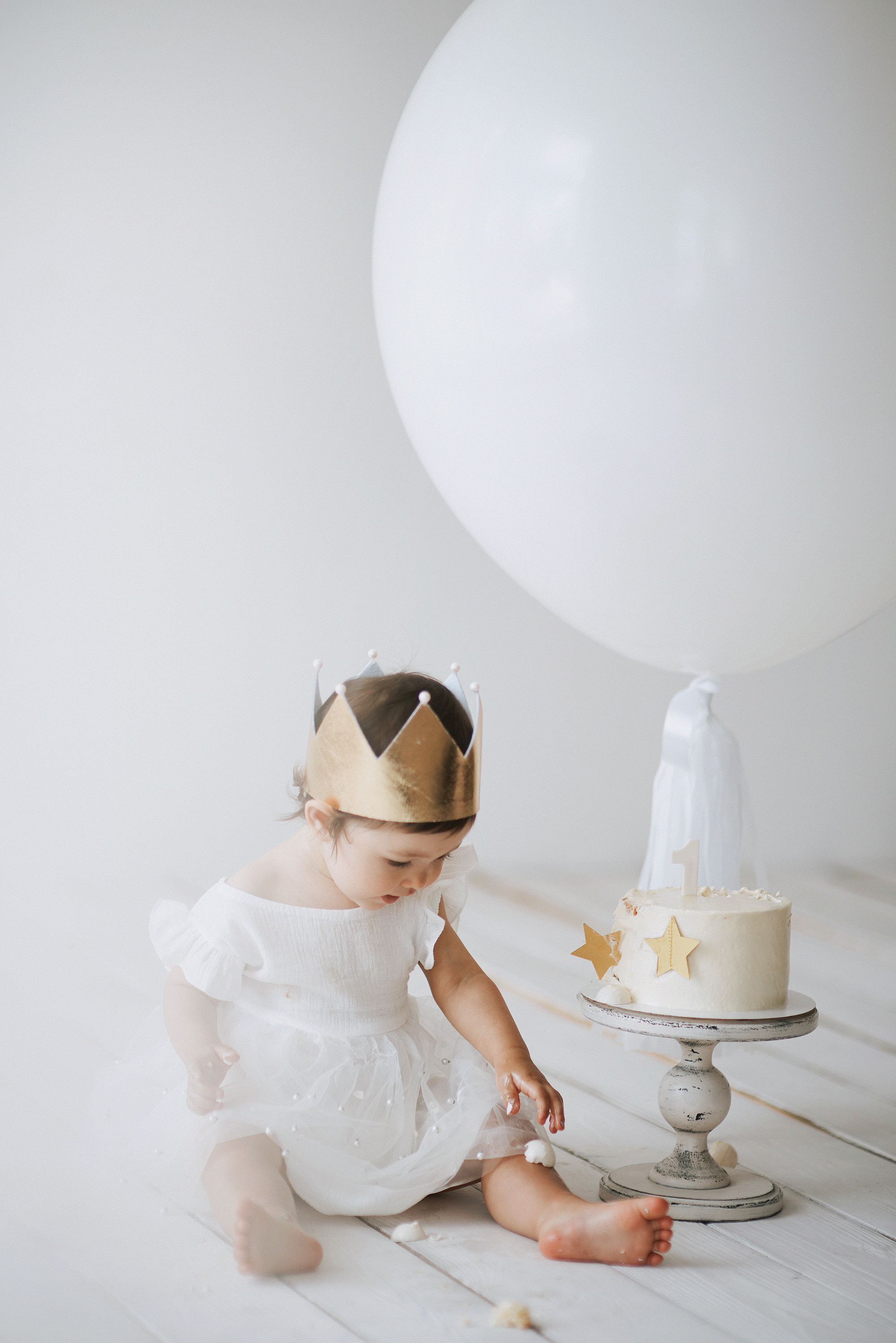 Торт для Виолетты. Фотограф новорожденных Тверь Детский фотограф Тверь