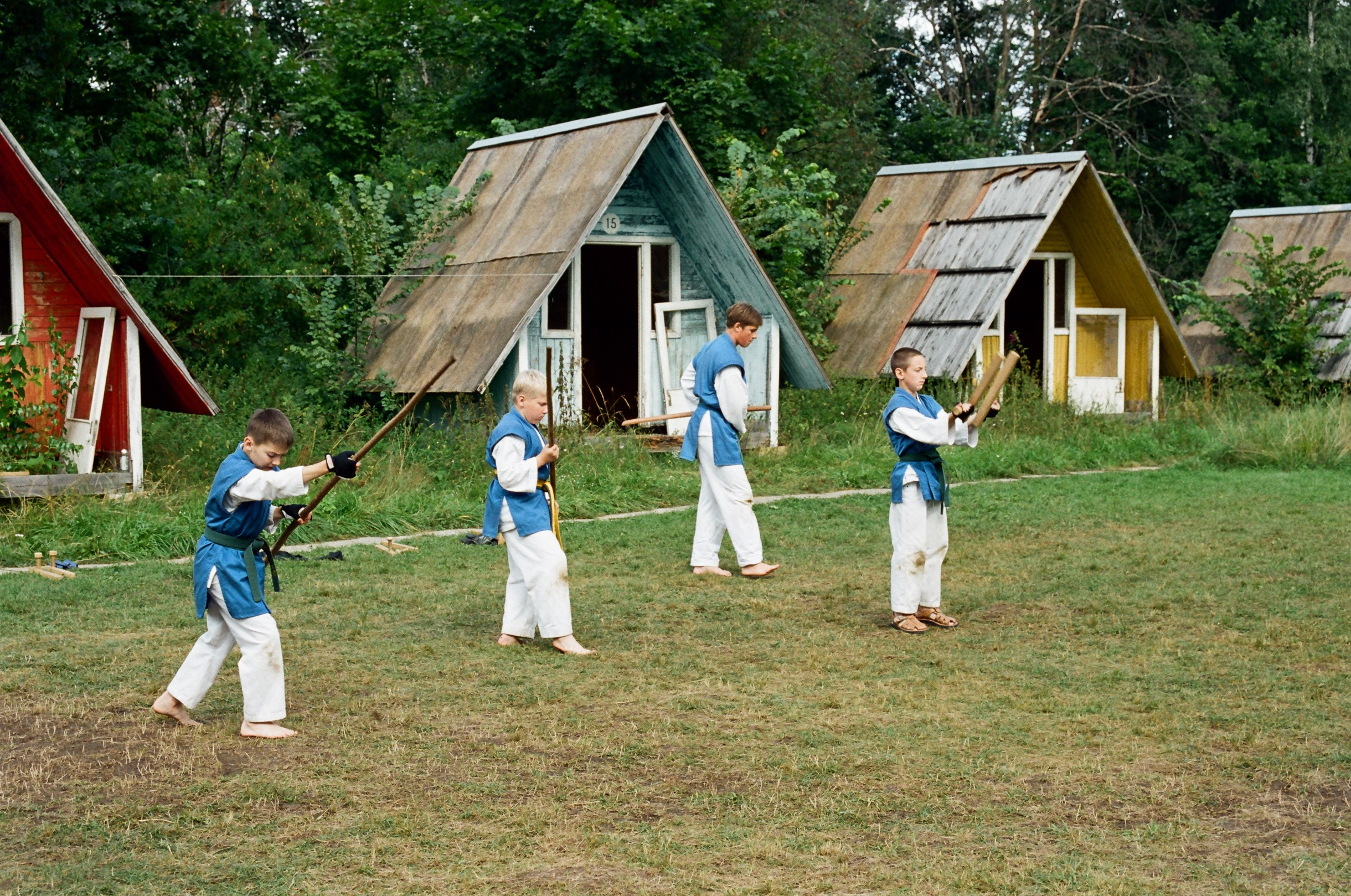 Фотографии Летние сборы ШБИ МОН 2004 г. Школа Боевых Искусств «МОН»