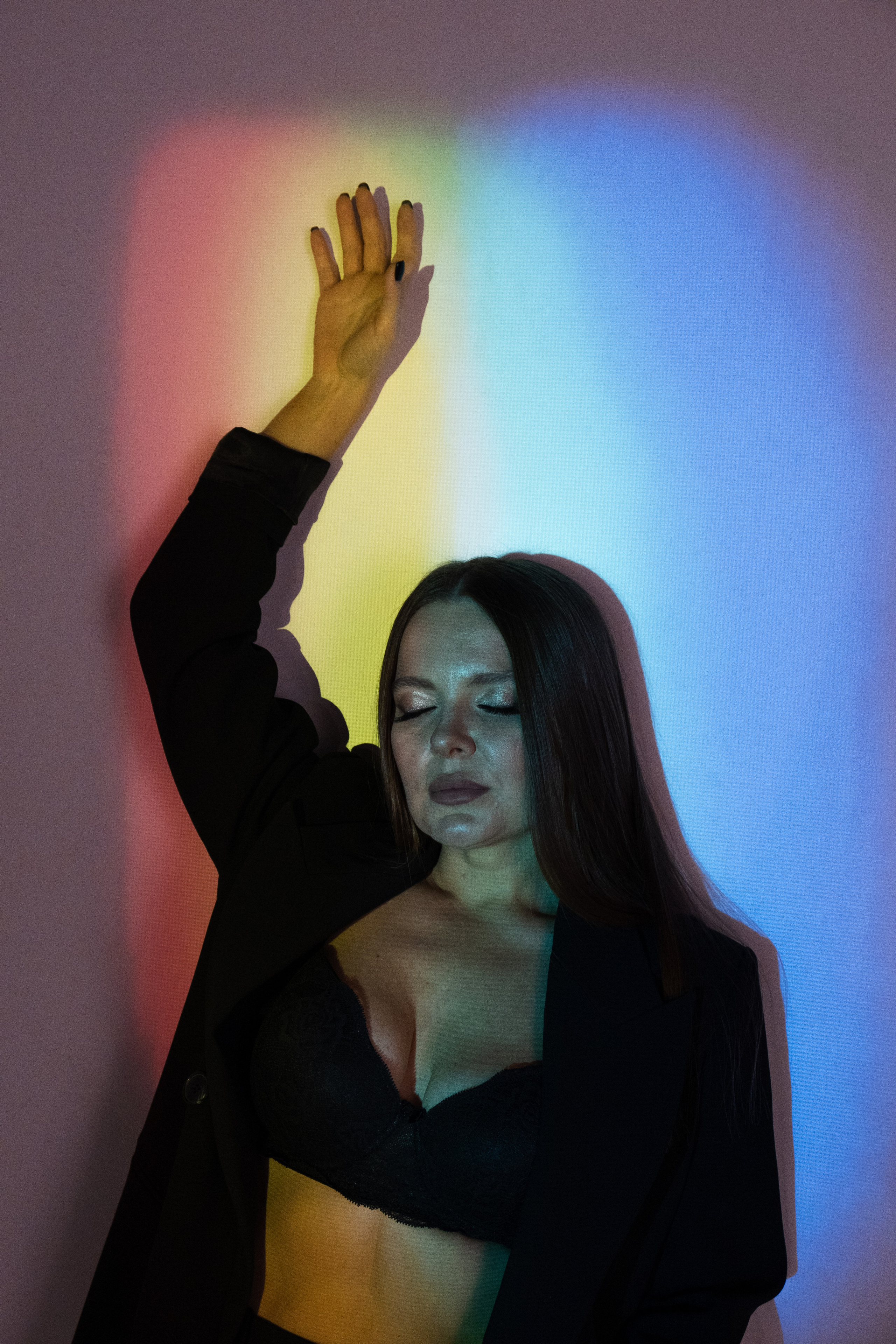 Даша. Не смотри на других, смотри внутрь себя