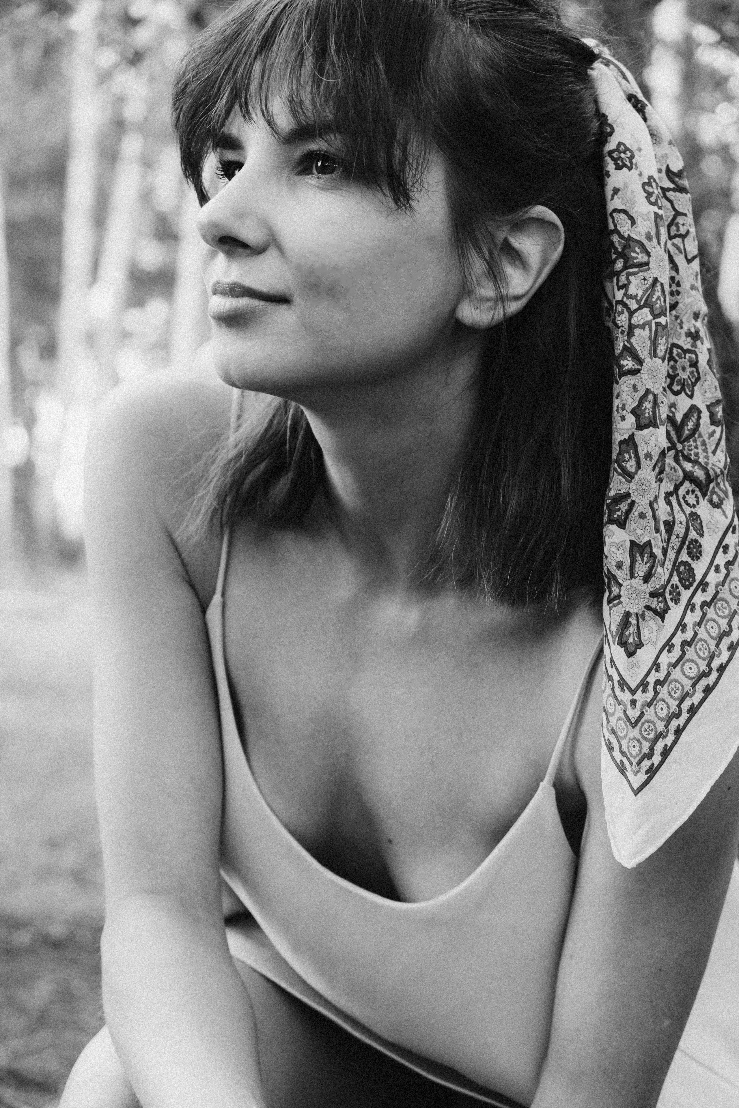 Олеся. Не смотри на других, смотри внутрь себя