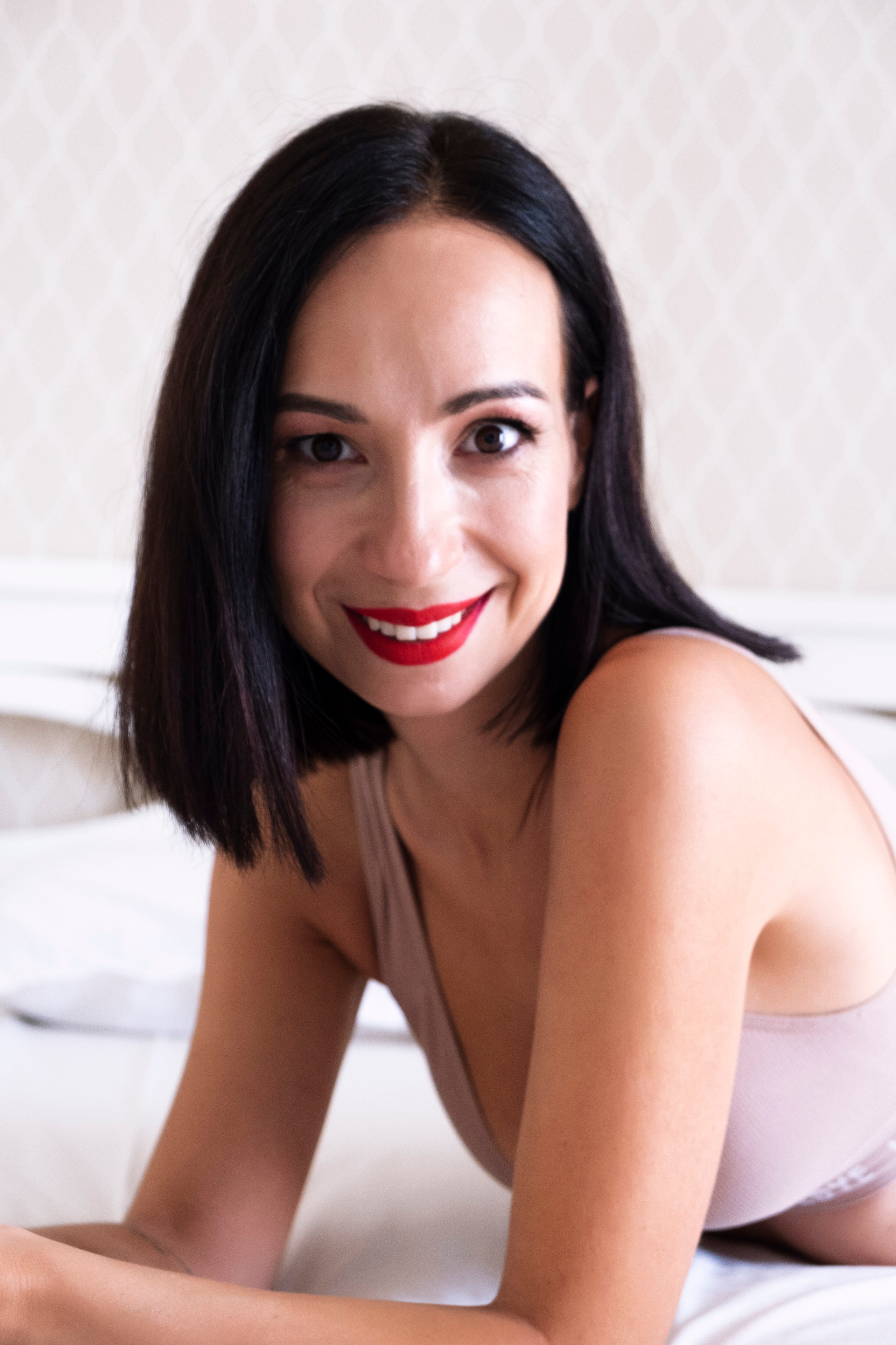 Натали. Не смотри на других, смотри внутрь себя