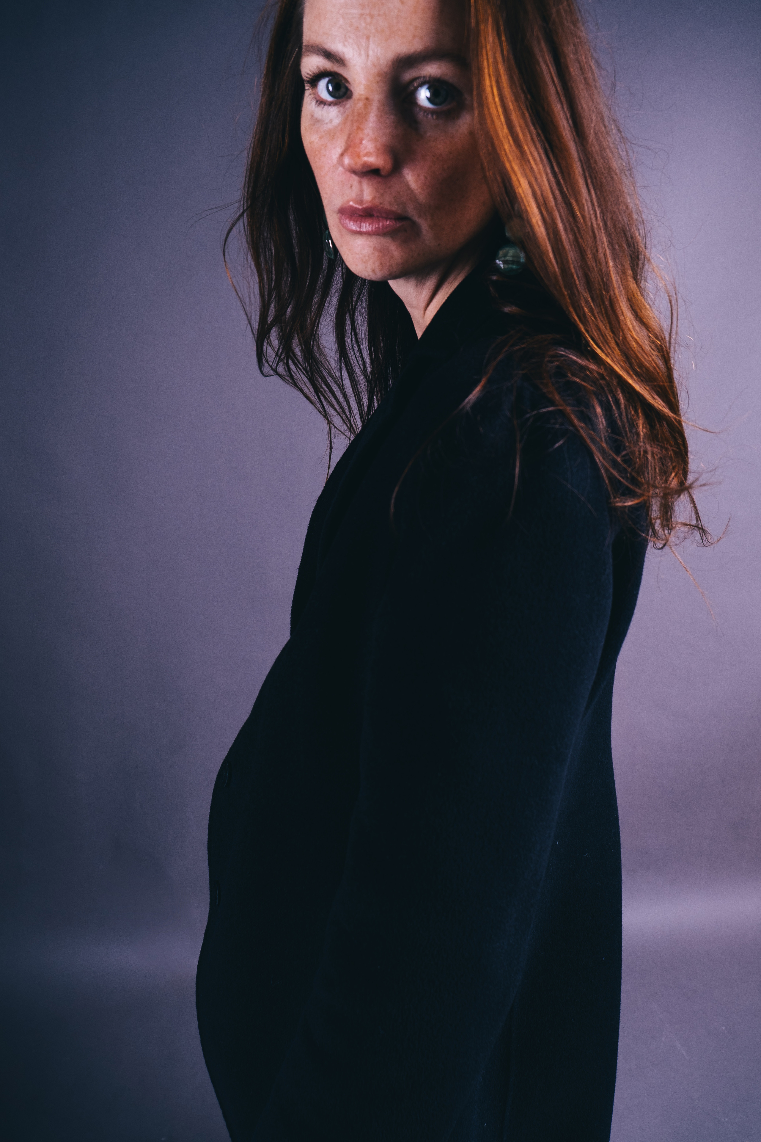 Студия девочки. Не смотри на других, смотри внутрь себя