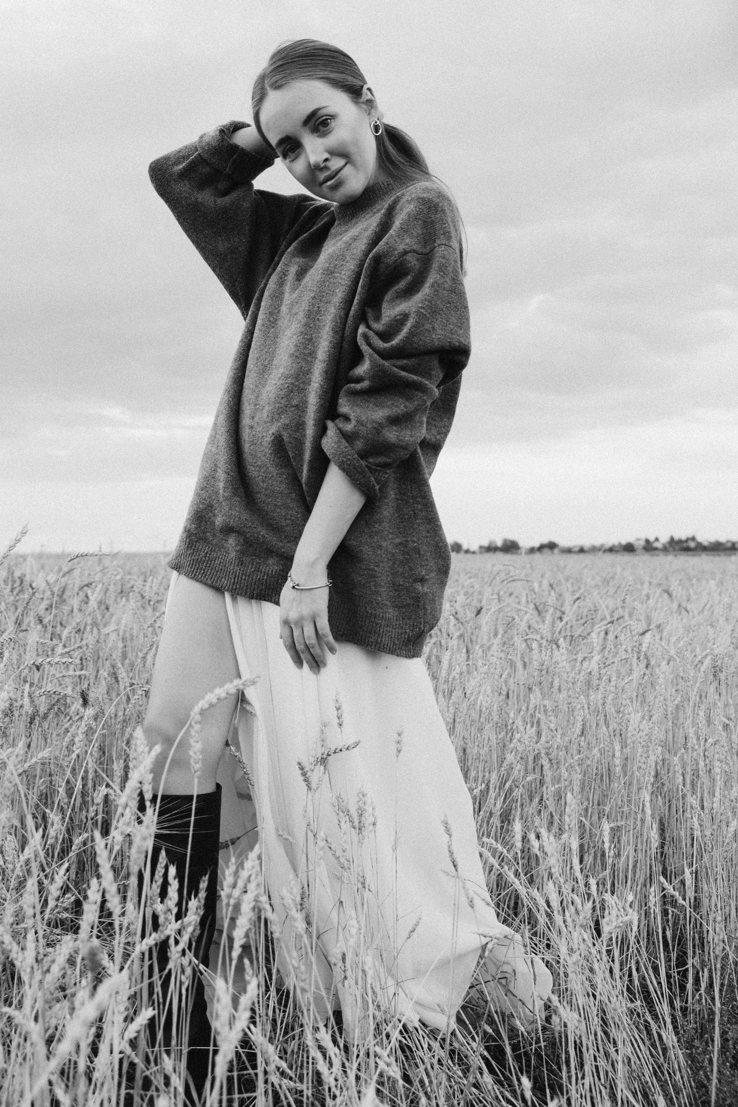 Марина. Не смотри на других, смотри внутрь себя