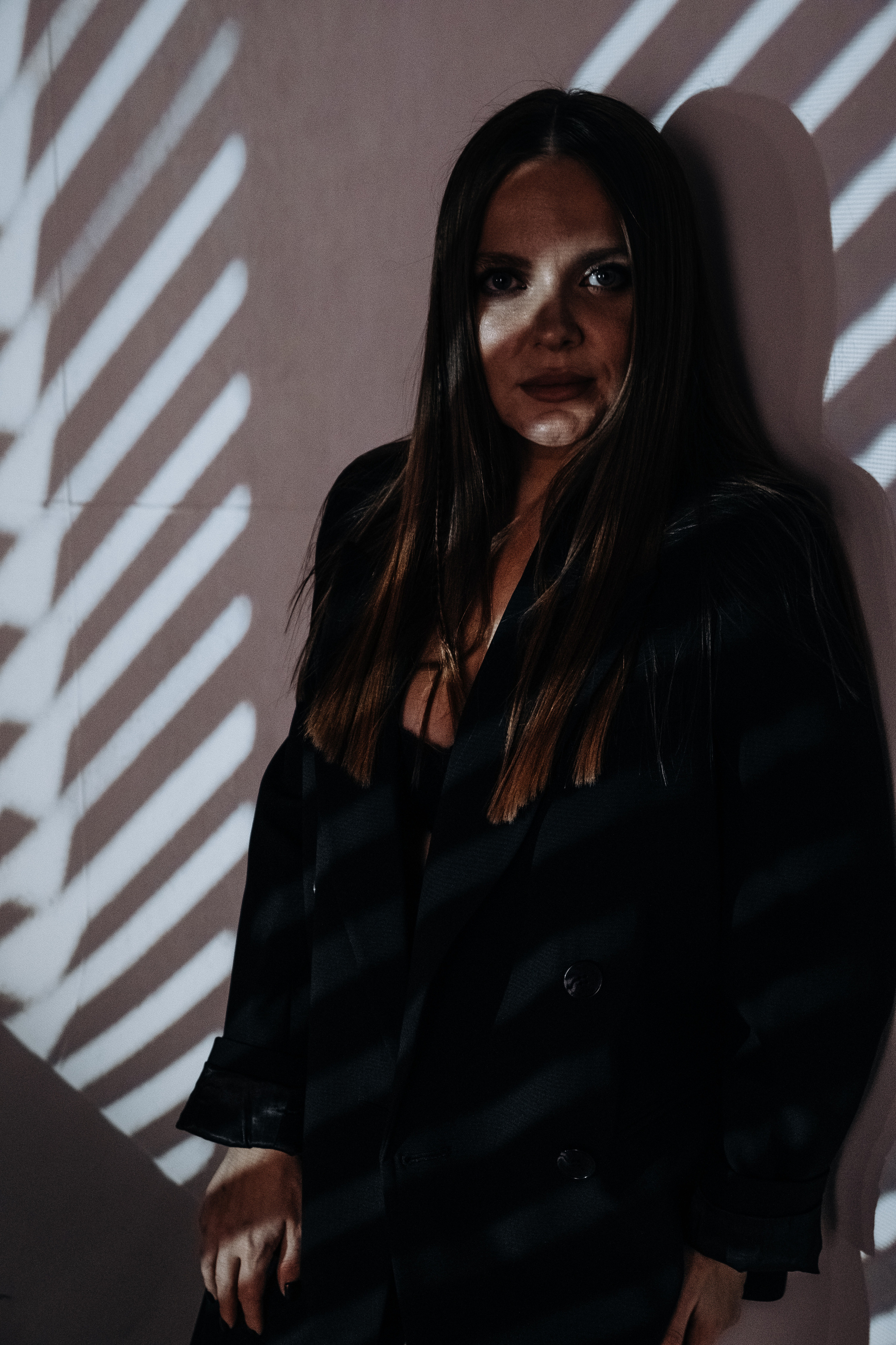 Даша. Не смотри на других, смотри внутрь себя