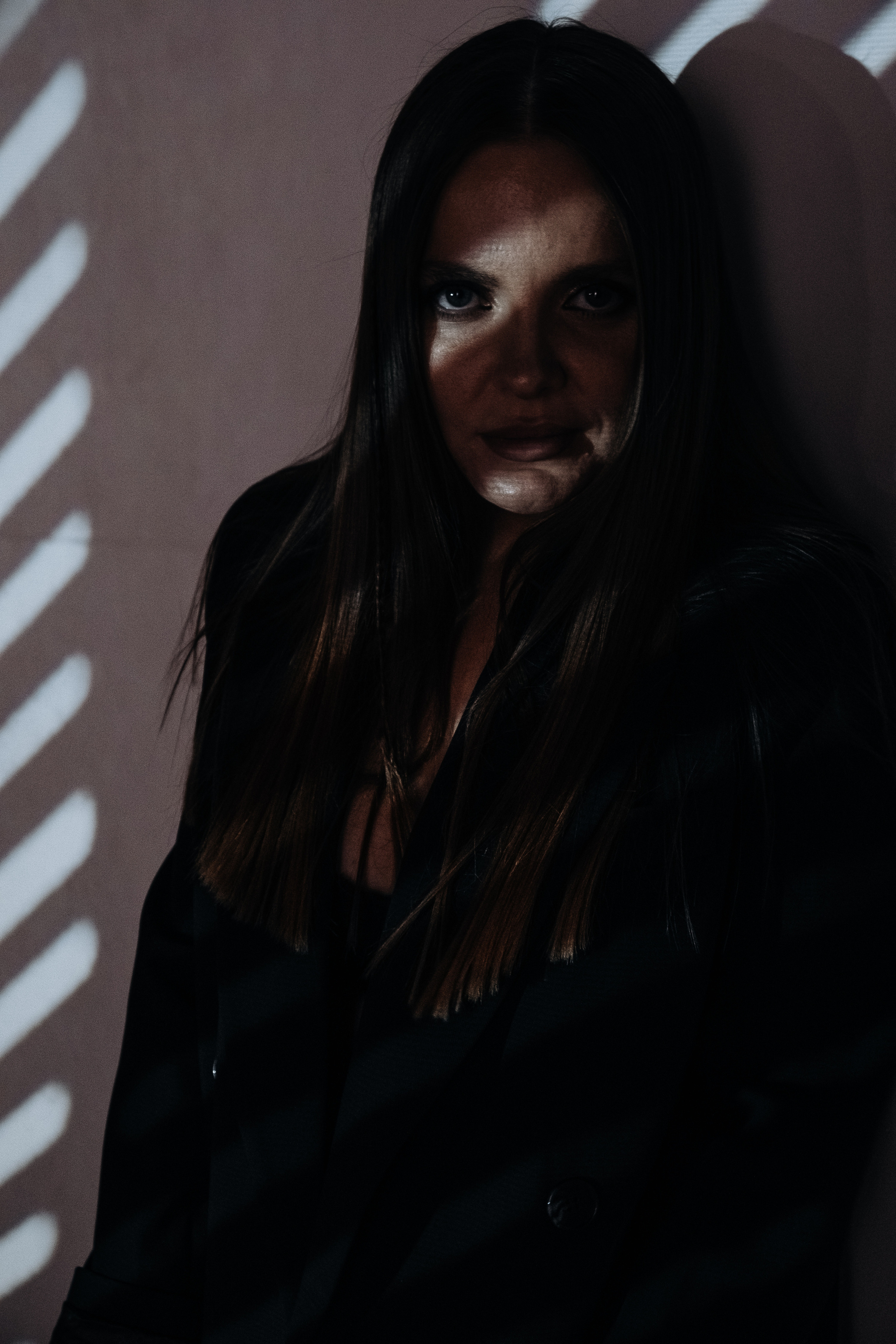 Даша. Не смотри на других, смотри внутрь себя