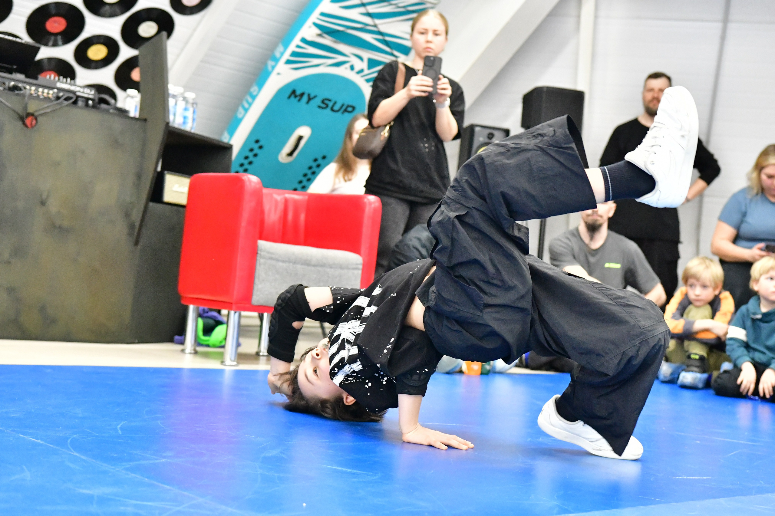 Брейк. Дворцовые перевороты. Фото детских спортивных мероприятий и всякое интересное через объектив