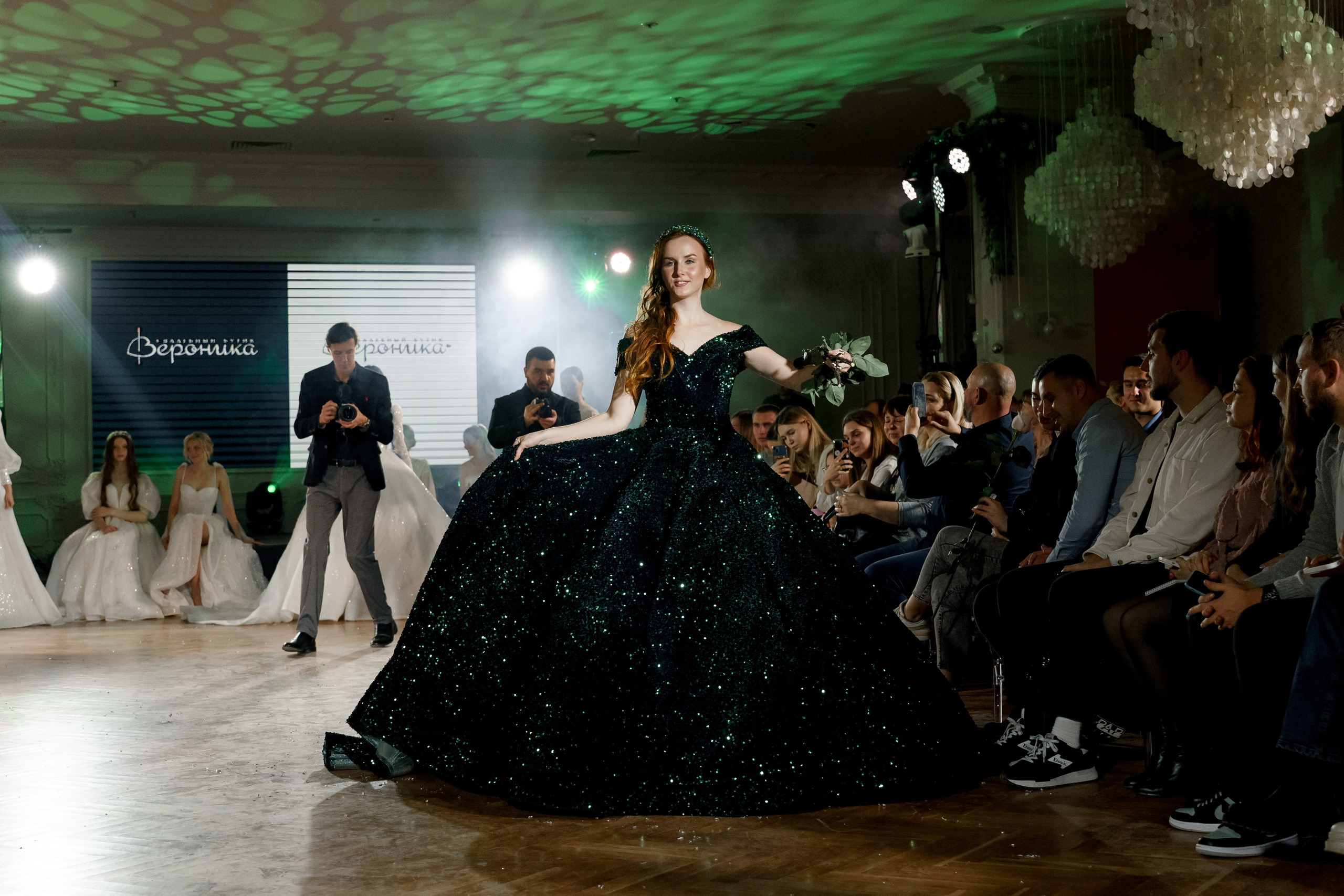 Выставка свадебных специалистов «Свадьба на 1000%». Свадебный фотограф в Санкт-Петербурге