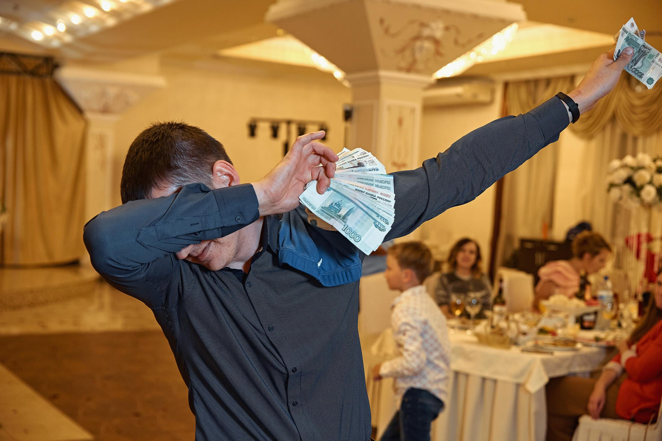 Свадебная съёмка в городе. Свадебный фотограф Антон Артюшин. Работаю в Нижнем Новгороде и Москве