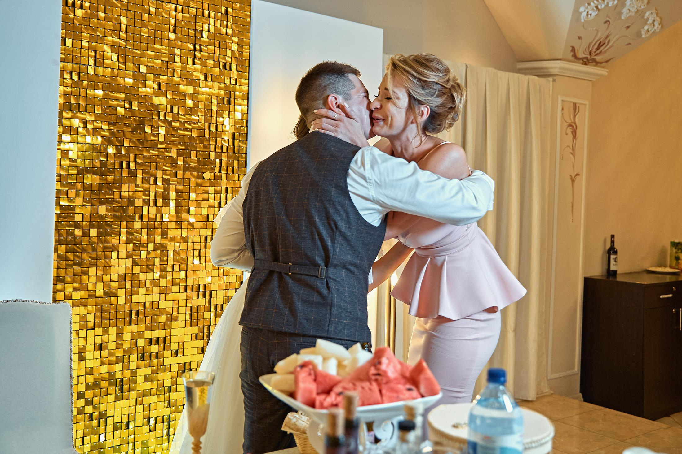 Свадебная съёмка в городе. Свадебный фотограф Антон Артюшин. Работаю в Нижнем Новгороде и Москве