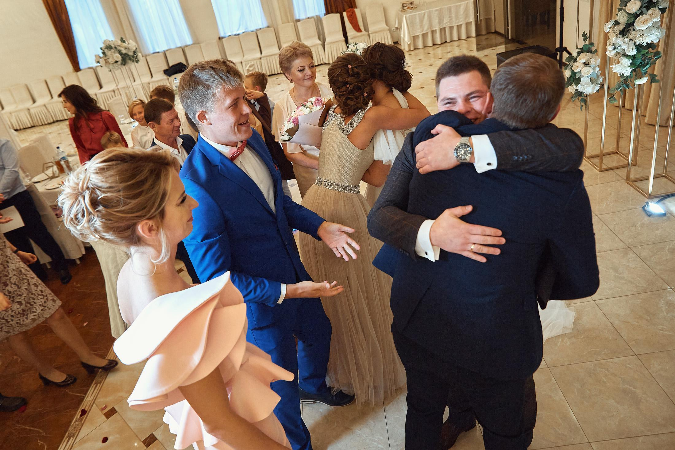 Свадебная съёмка в городе. Свадебный фотограф Антон Артюшин. Работаю в Нижнем Новгороде и Москве