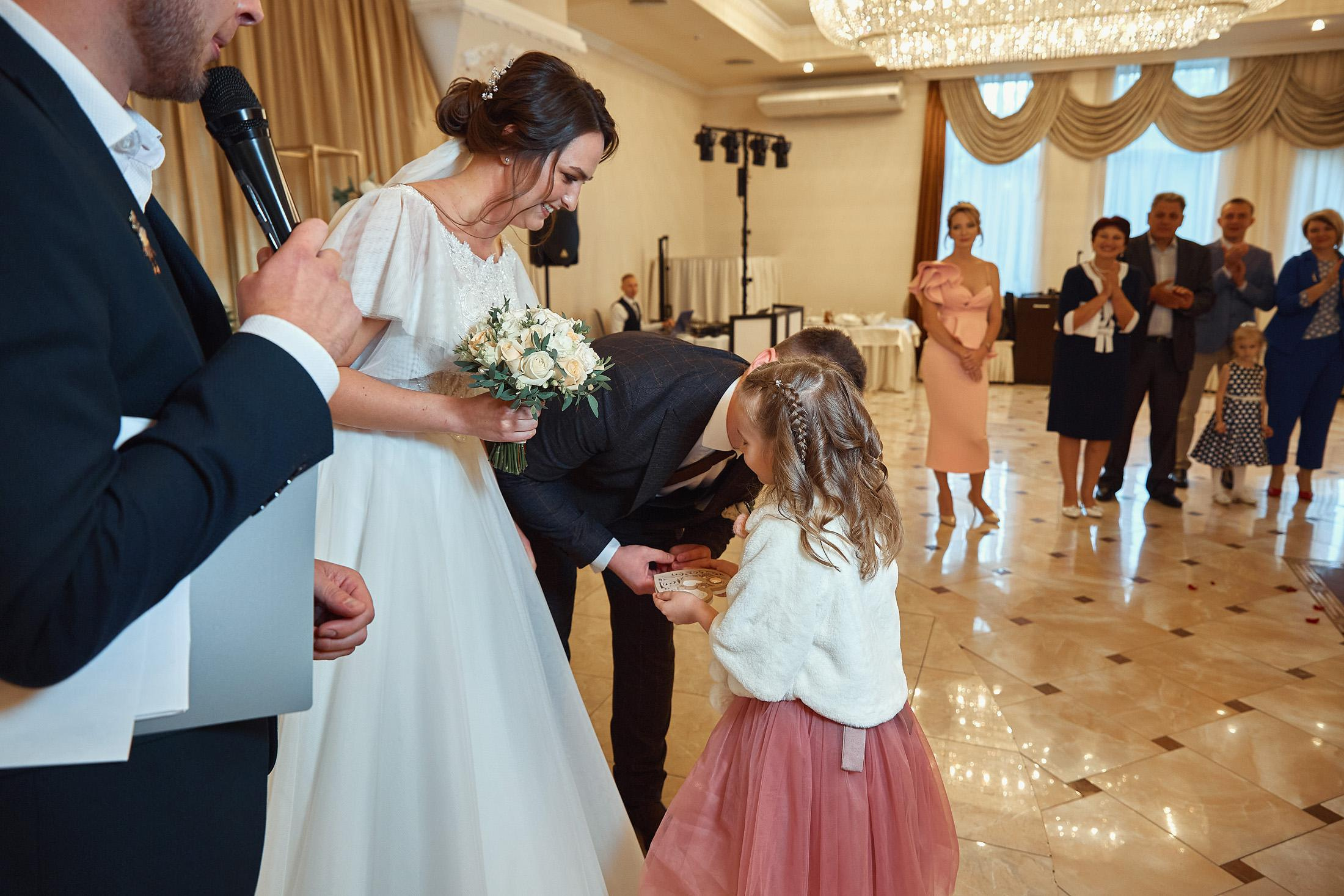 Свадебная съёмка в городе. Свадебный фотограф Антон Артюшин. Работаю в Нижнем Новгороде и Москве