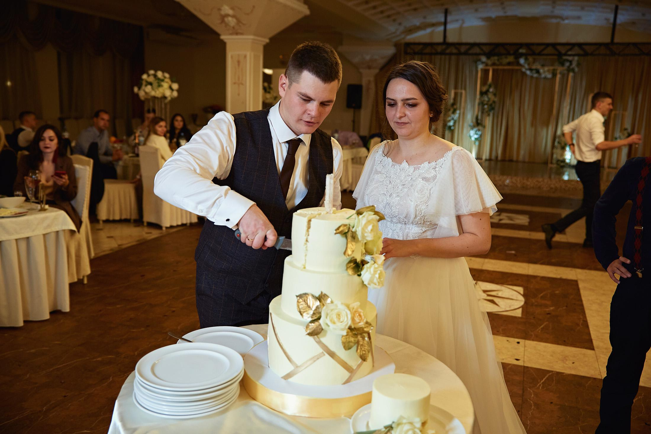 Свадебная съёмка в городе. Свадебный фотограф Антон Артюшин. Работаю в Нижнем Новгороде и Москве
