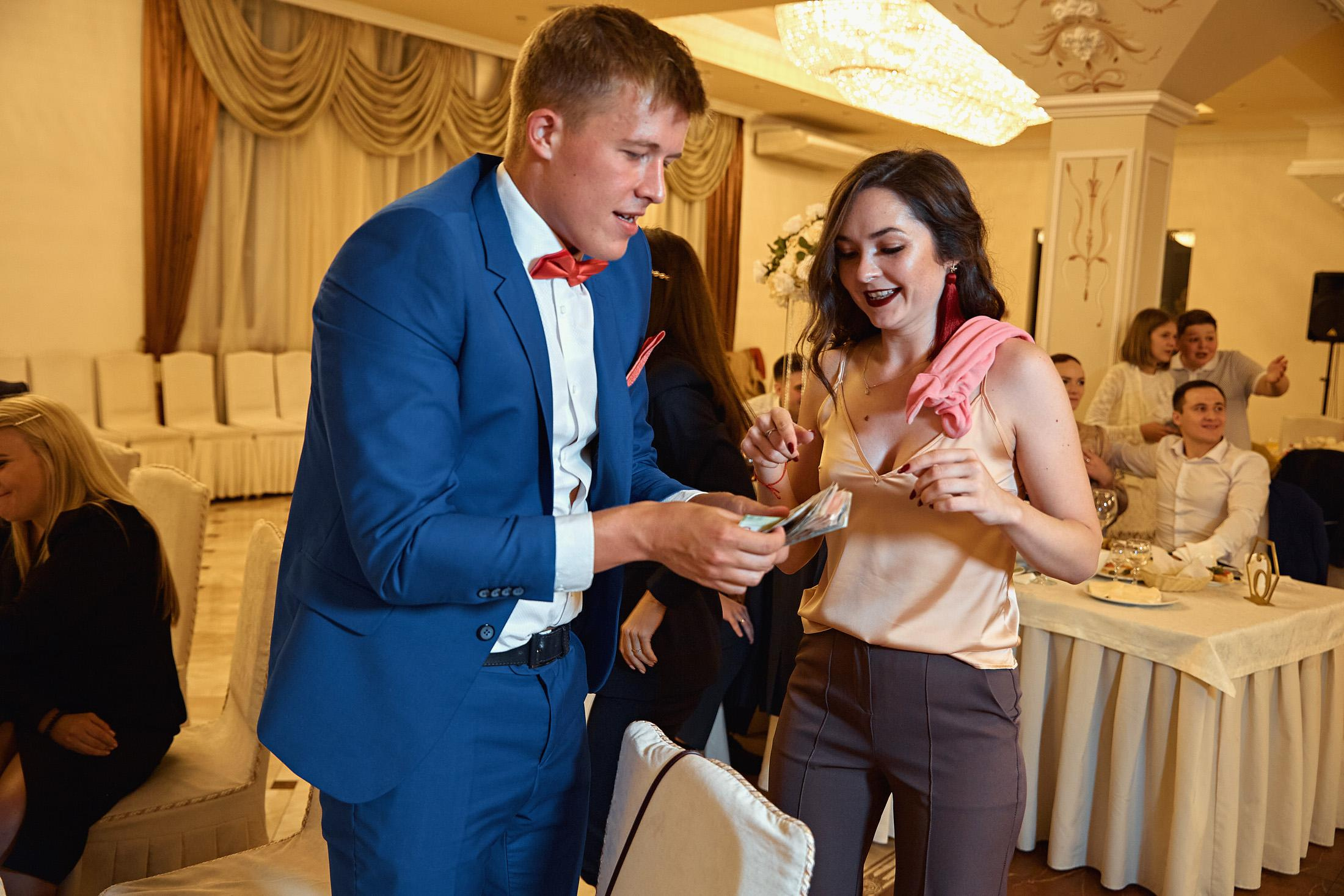 Свадебная съёмка в городе. Свадебный фотограф Антон Артюшин. Работаю в Нижнем Новгороде и Москве