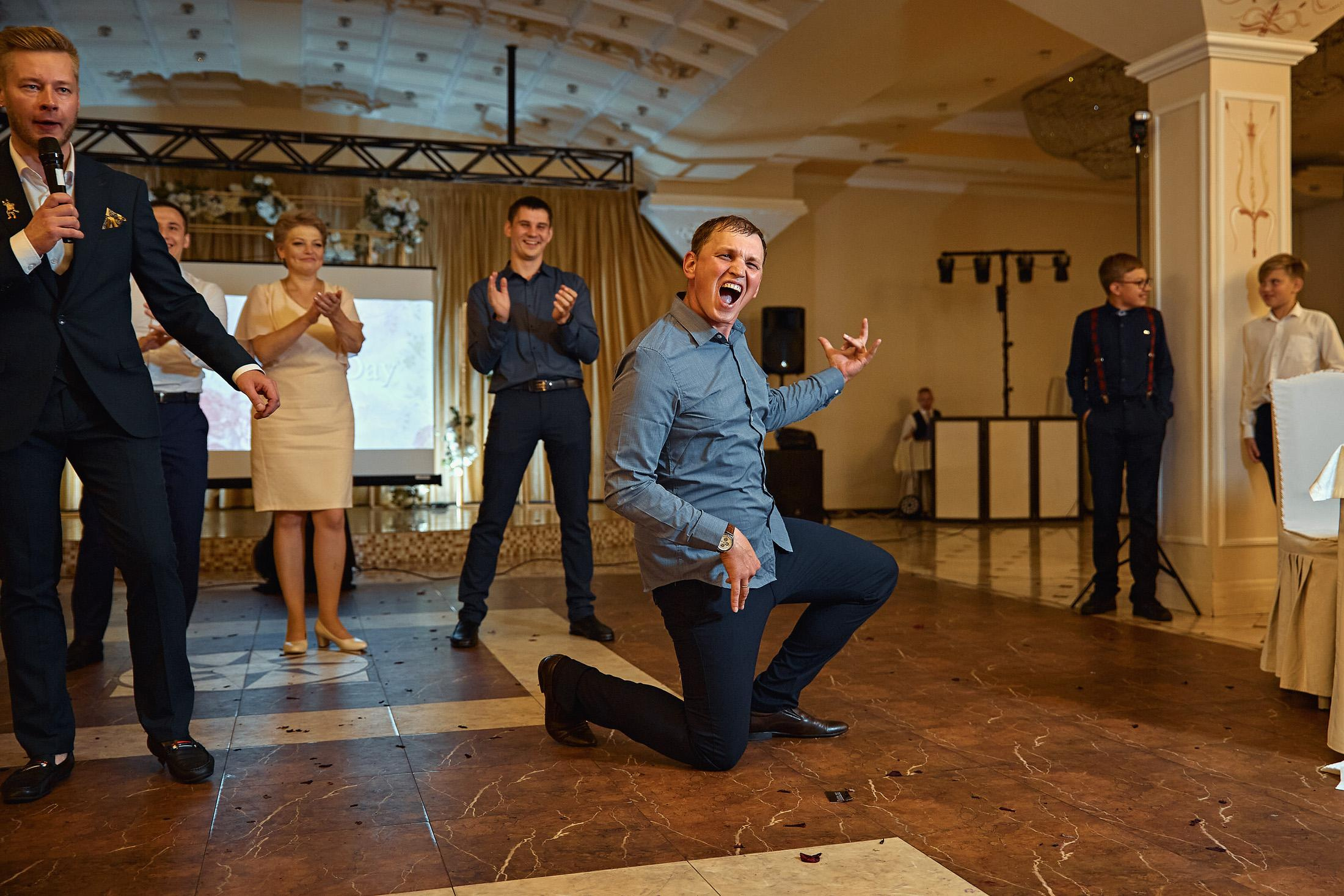 Свадебная съёмка в городе. Свадебный фотограф Антон Артюшин. Работаю в Нижнем Новгороде и Москве