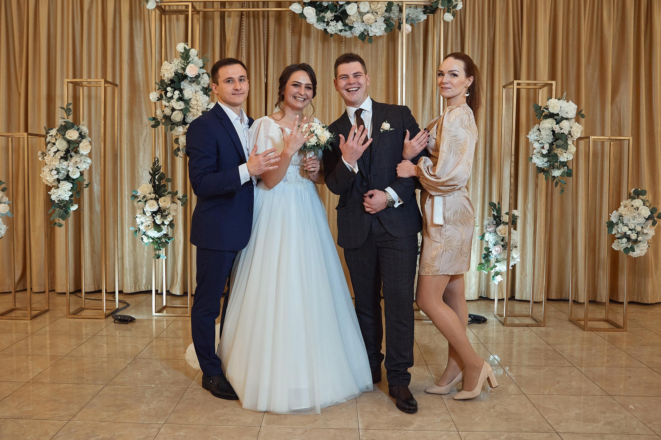 Свадебная съёмка в городе. Свадебный фотограф Антон Артюшин. Работаю в Нижнем Новгороде и Москве