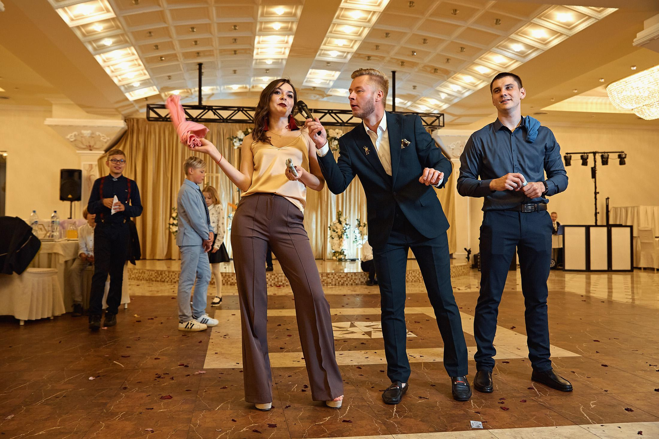 Свадебная съёмка в городе. Свадебный фотограф Антон Артюшин. Работаю в Нижнем Новгороде и Москве