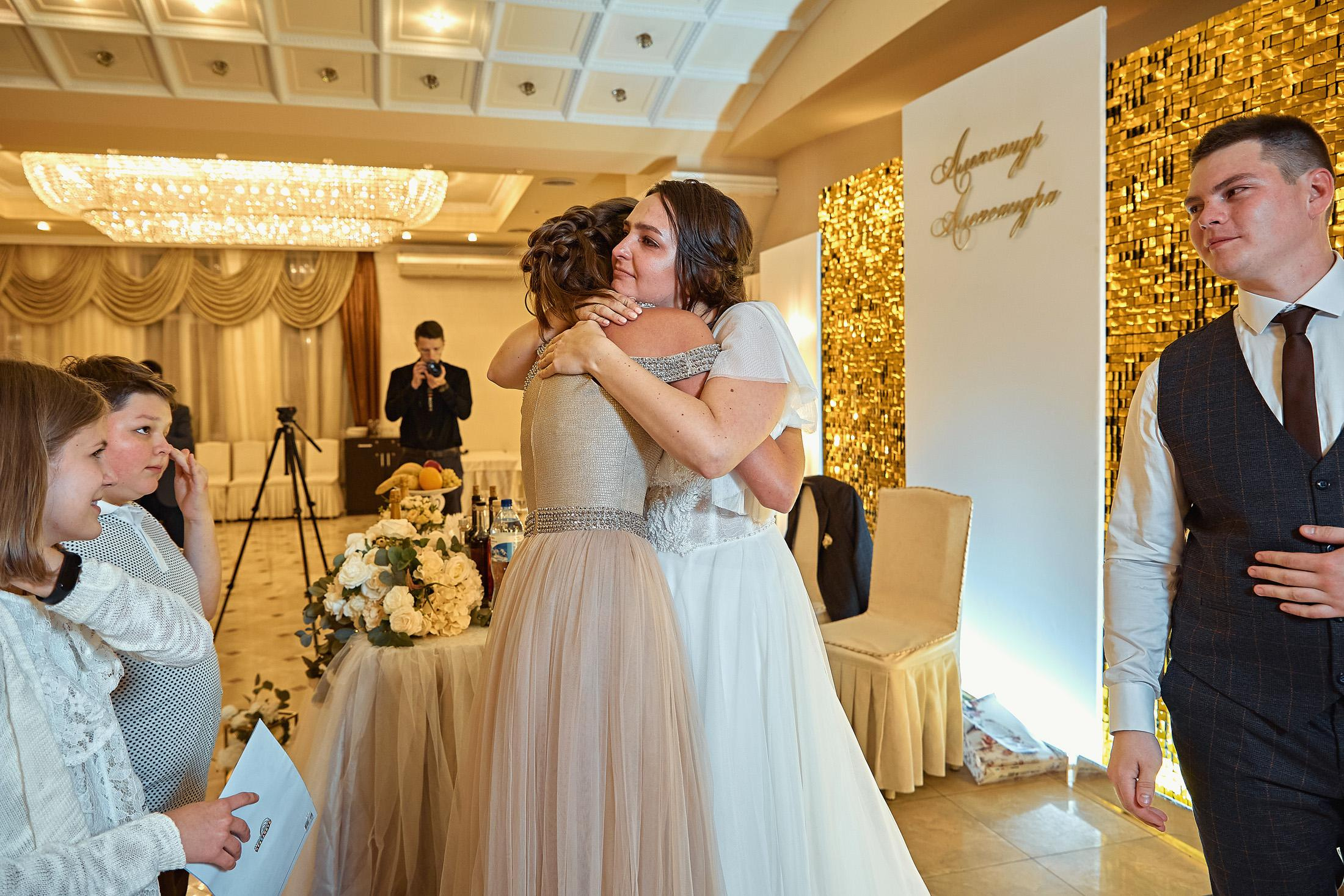 Свадебная съёмка в городе. Свадебный фотограф Антон Артюшин. Работаю в Нижнем Новгороде и Москве