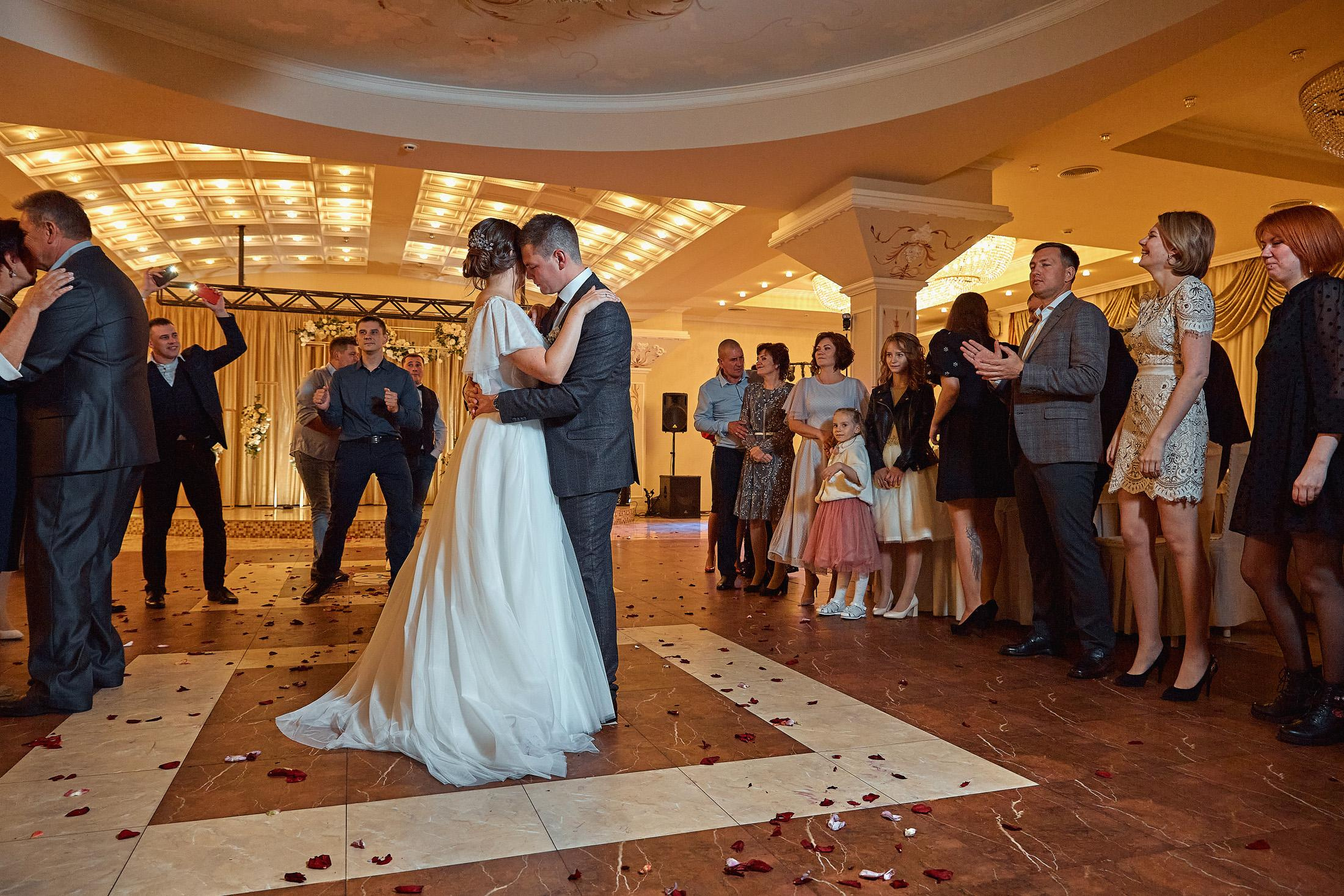 Свадебная съёмка в городе. Свадебный фотограф Антон Артюшин. Работаю в Нижнем Новгороде и Москве