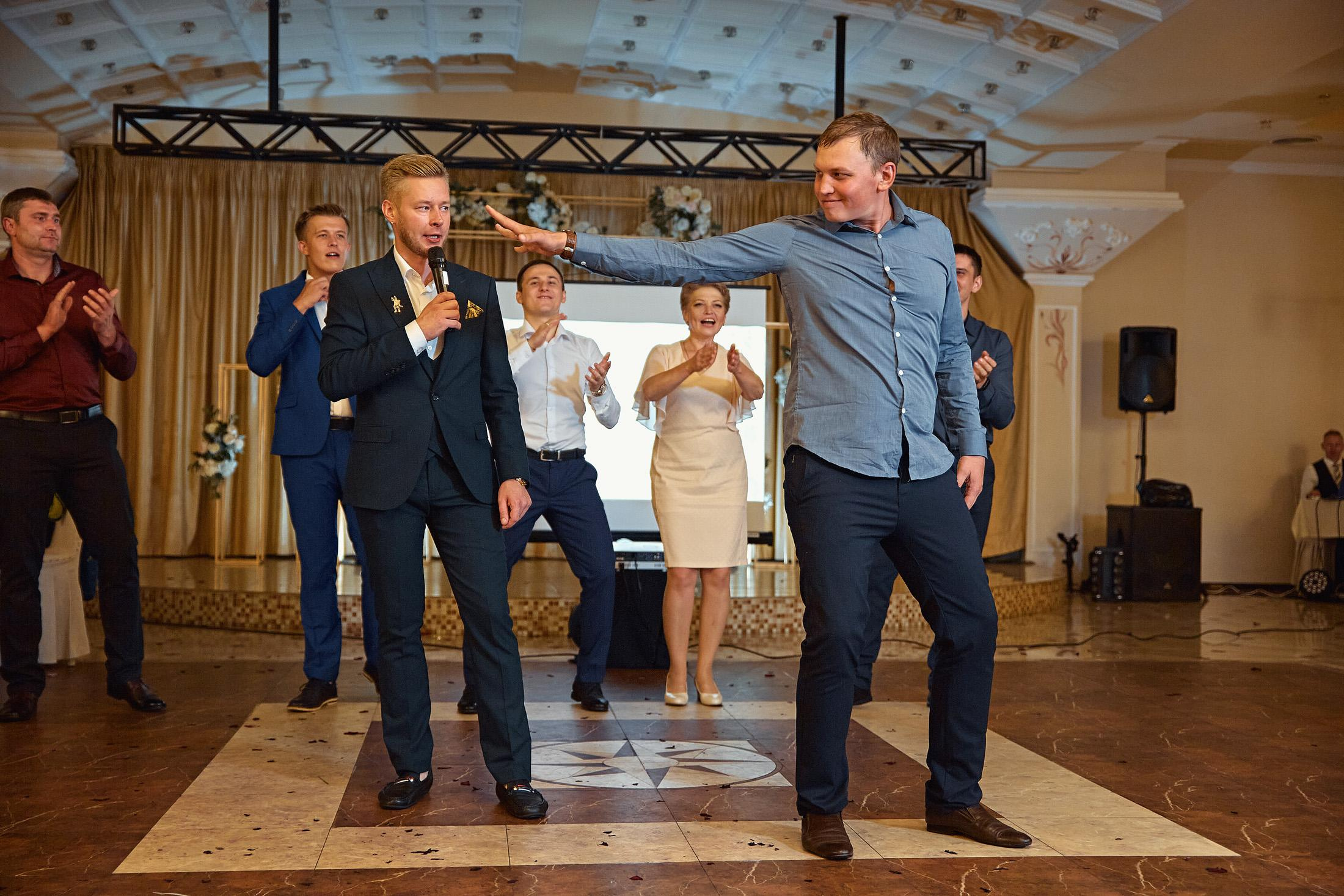 Свадебная съёмка в городе. Свадебный фотограф Антон Артюшин. Работаю в Нижнем Новгороде и Москве