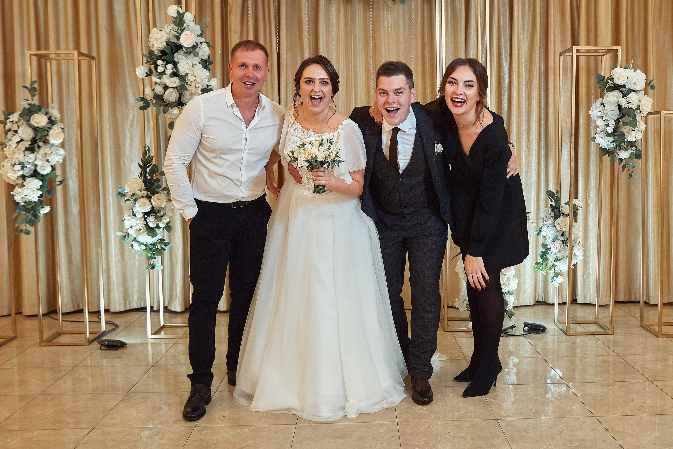 Свадебная съёмка в городе. Свадебный фотограф Антон Артюшин. Работаю в Нижнем Новгороде и Москве