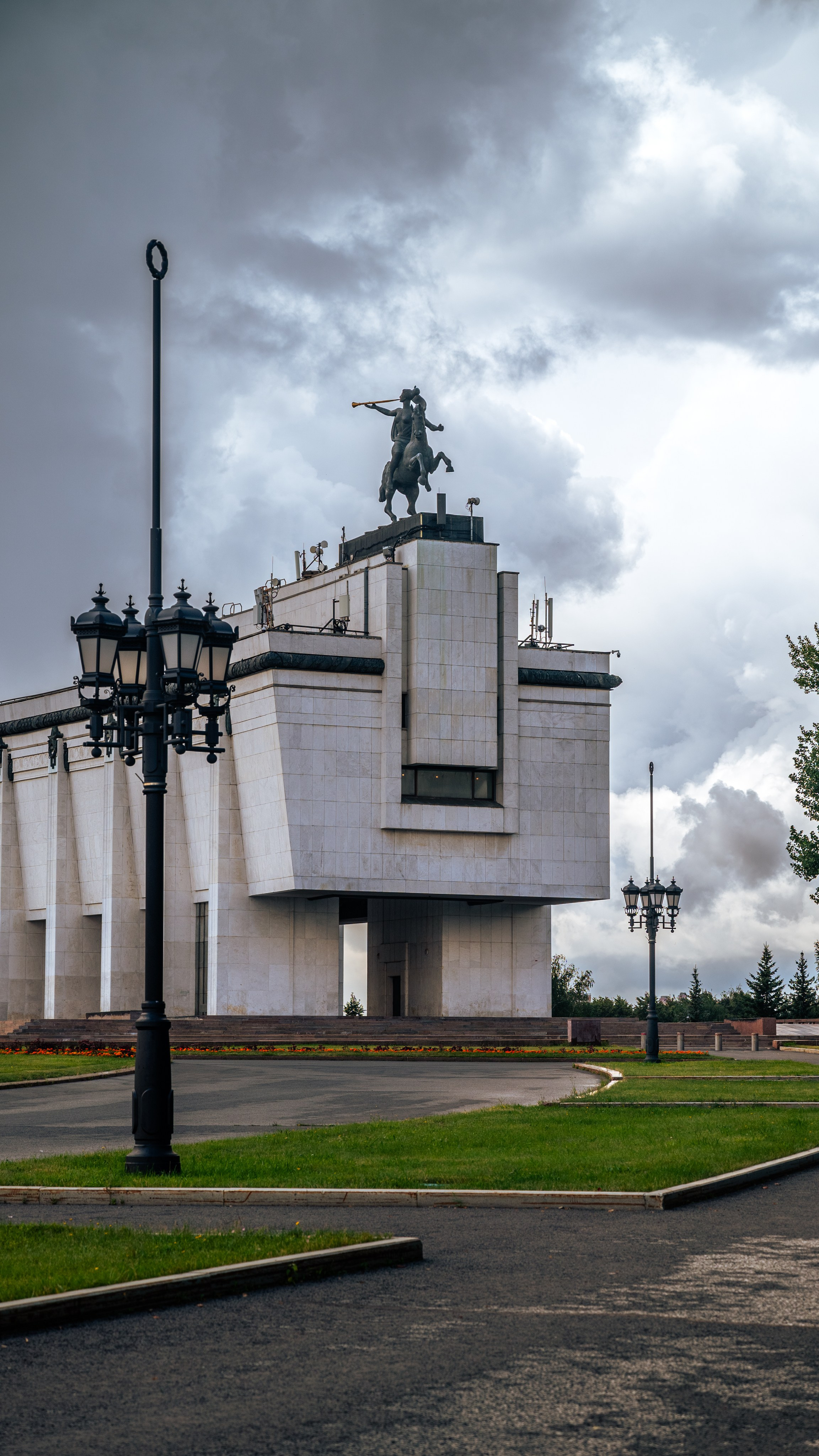 Покуда сердца стучатся, — помните!. П&П — Полезное с Приятным. Фотоэкскурсии — Москва на память. Экскурсовод и фотограф в Москве. Увези столицу в своём альбоме!