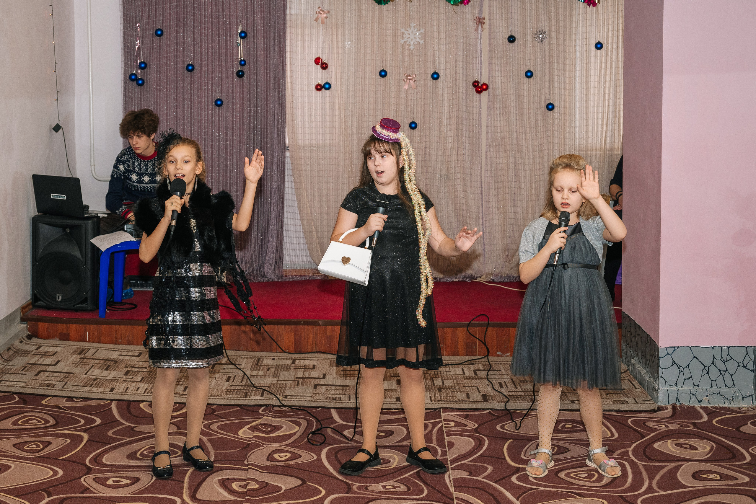 Новогодняя ёлка 2026. Семейный клуб «Открытый город»