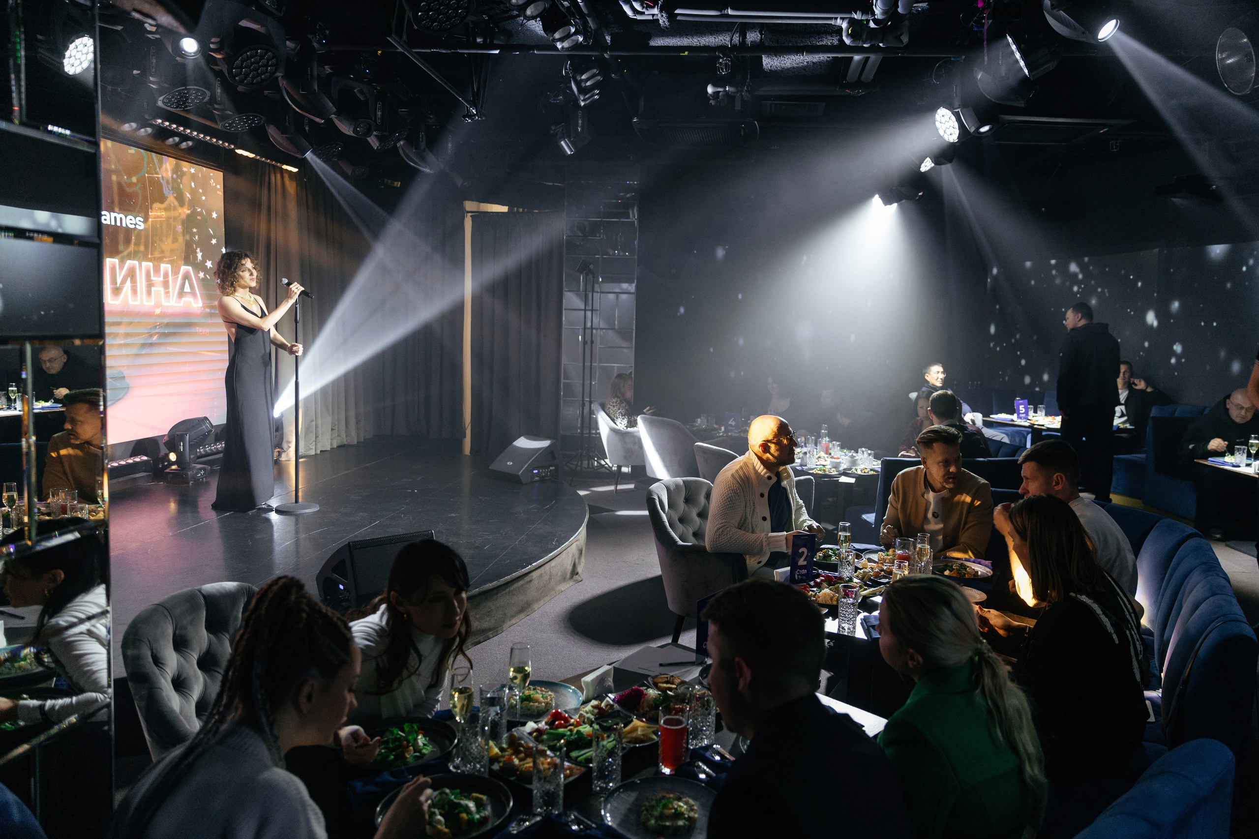 Квизмашина. Фотограф для бизнеса Константин Брусницын в Екатеринбурге