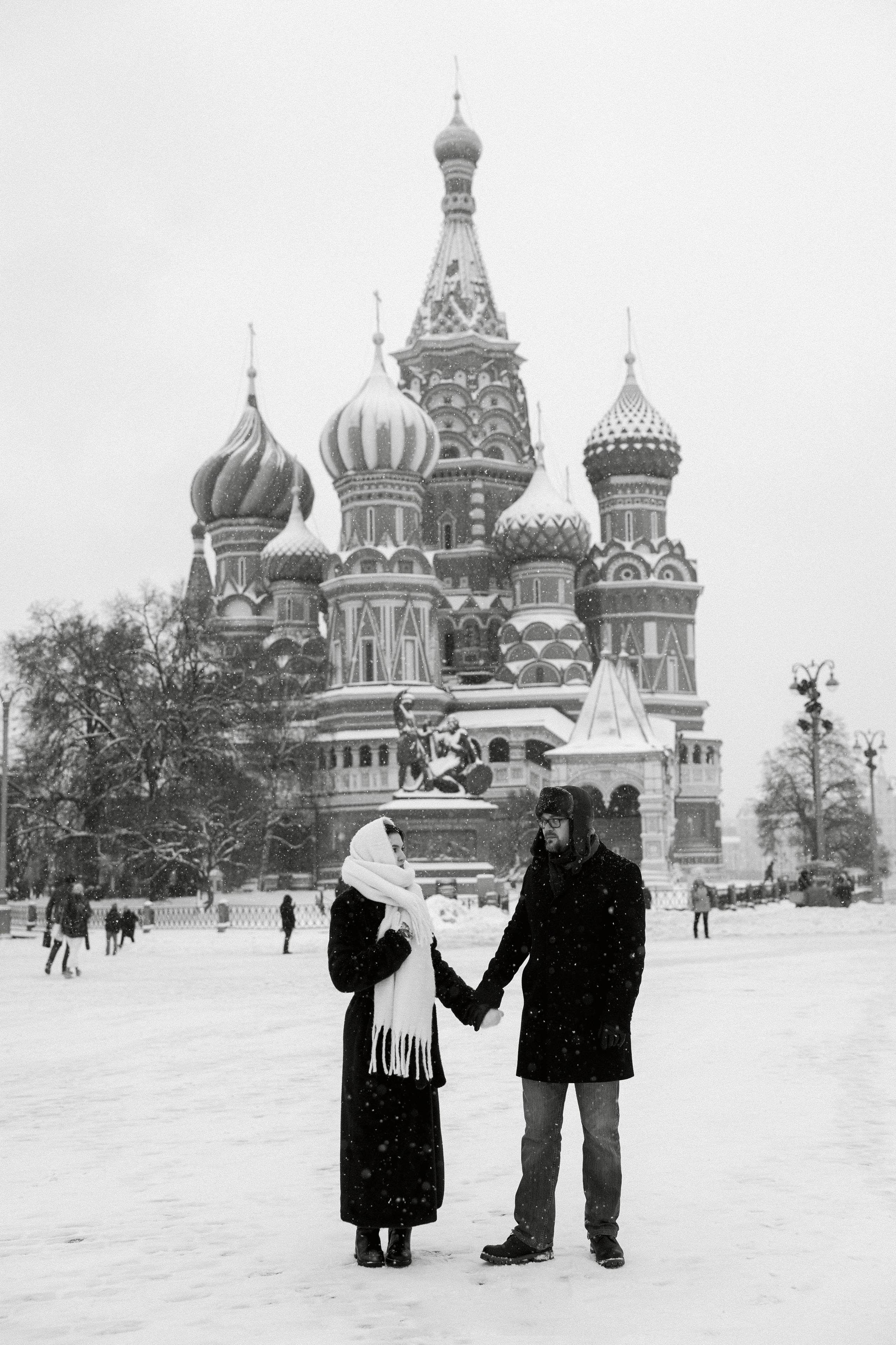 Прогулка на красной. Свадебный фотограф Москва Александра Аверкова