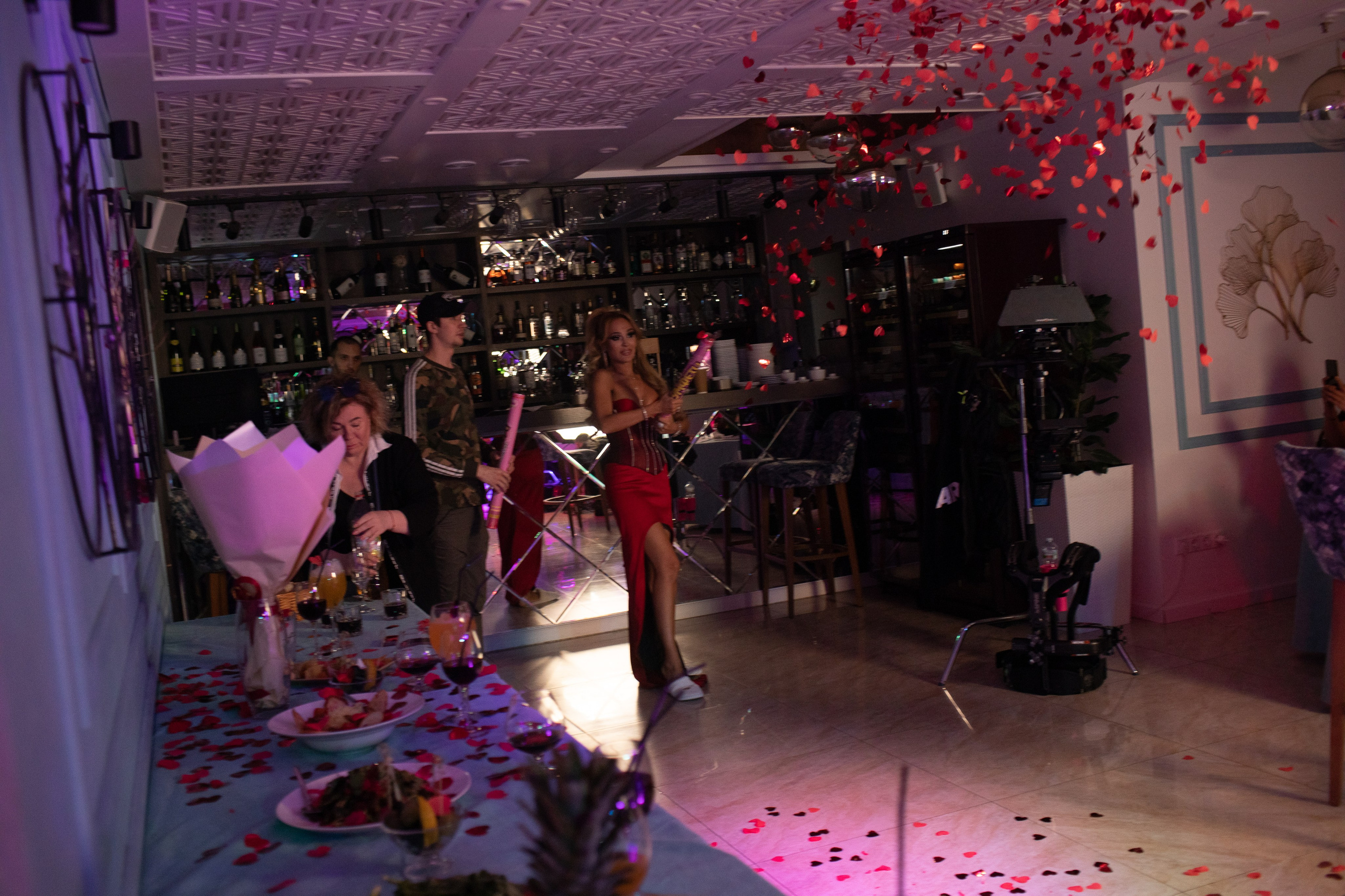 Съемка клипа Анни Калашниковой «Не ври мне в Риме». Art photographer Nino