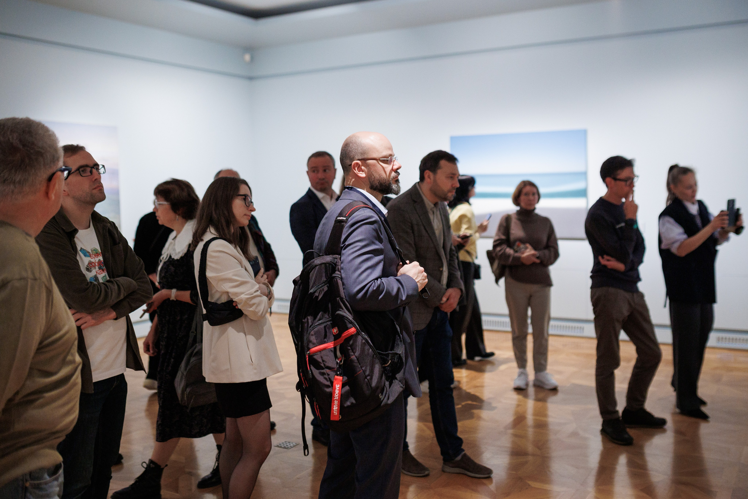 Открытие экспозиции «Путевые заметки. Привал». Фотограф городских и семейных событий Артем Карпухин