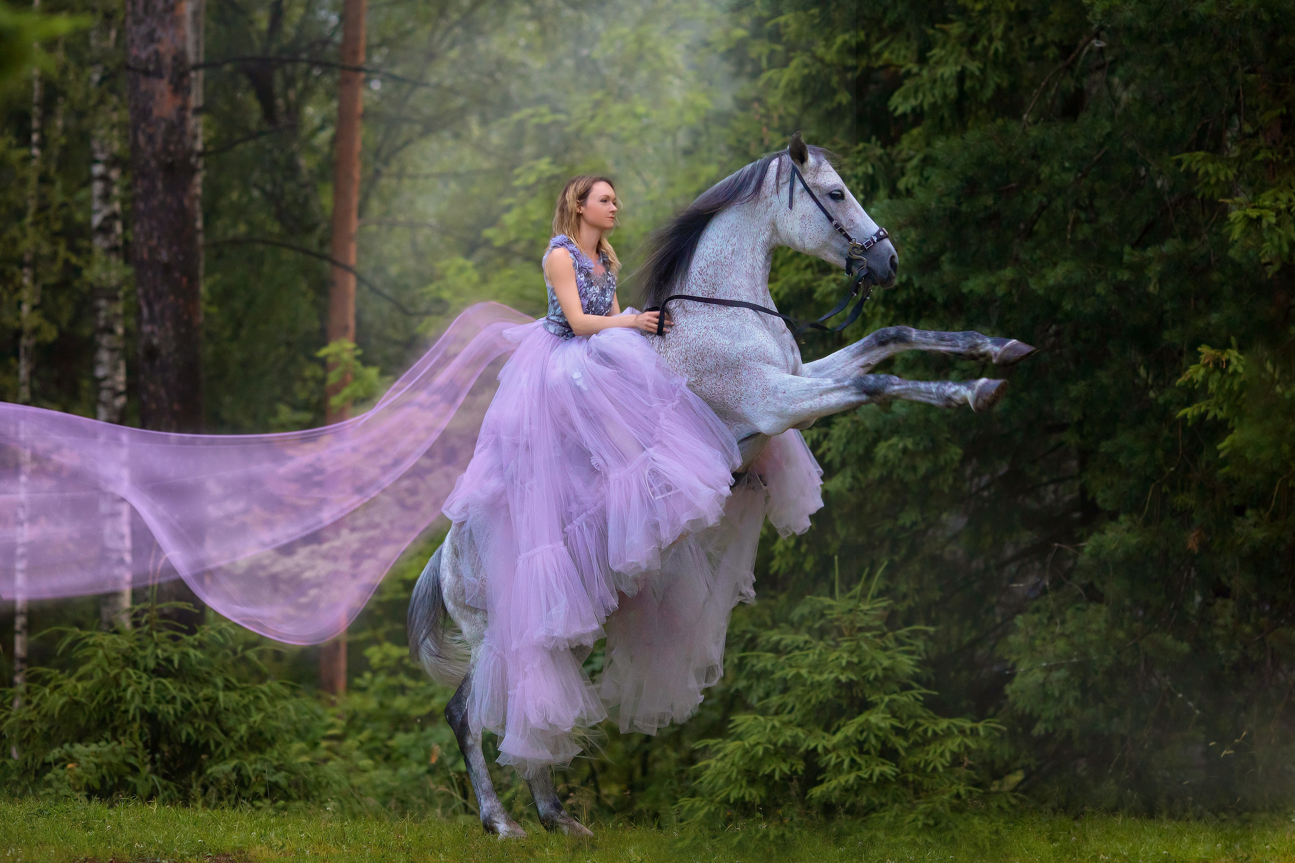 Женские портреты и тематические фотосессии в  Долгопрудном и Москве. Детский и семейный фотограф Ольга Князева Москва и Московская область