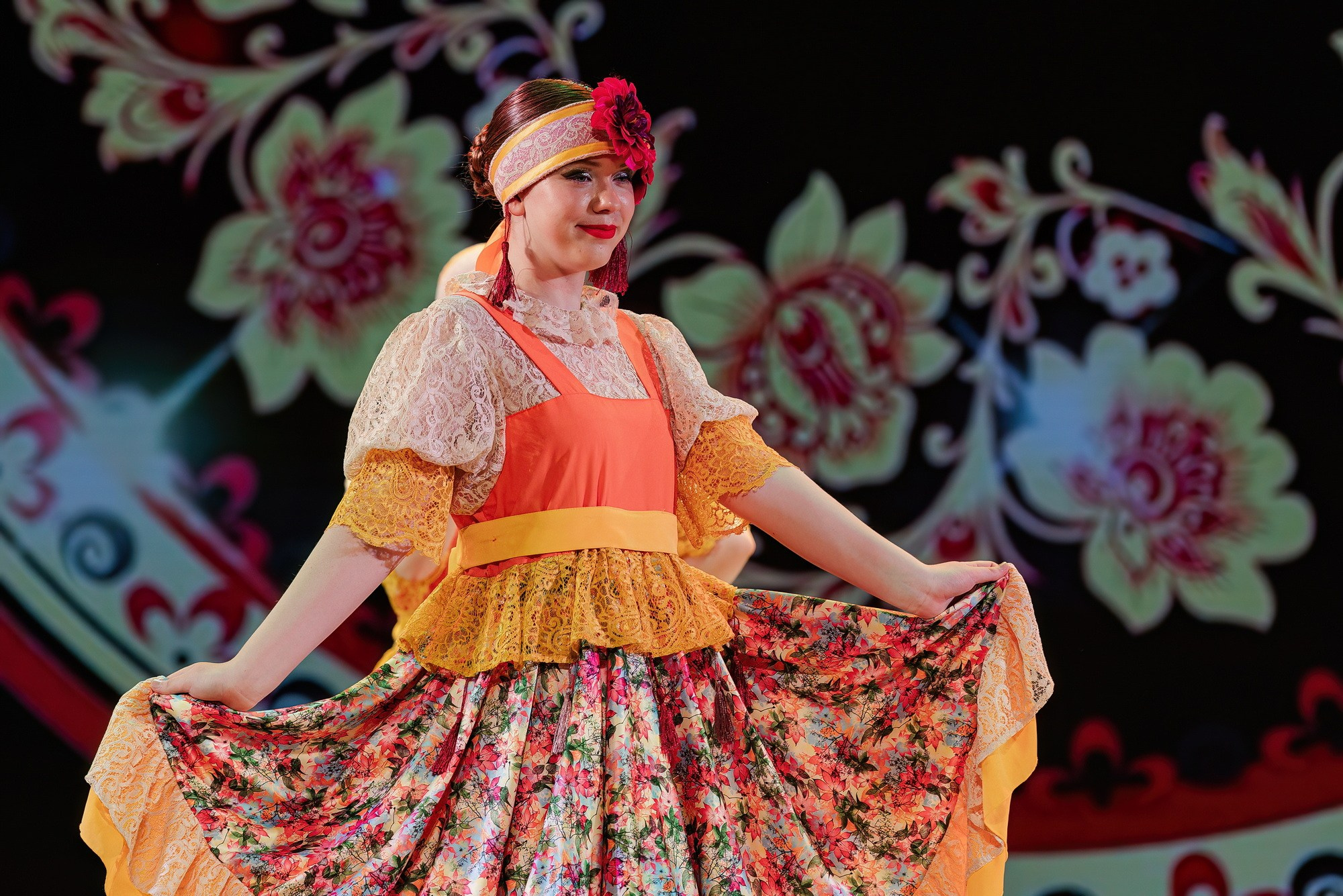 Отчетный концерт Образцового коллектива Алтая театра эстрадной песни «Созвездие». Свадебный и репортажный фотограф Никита Сницарев в Барнауле