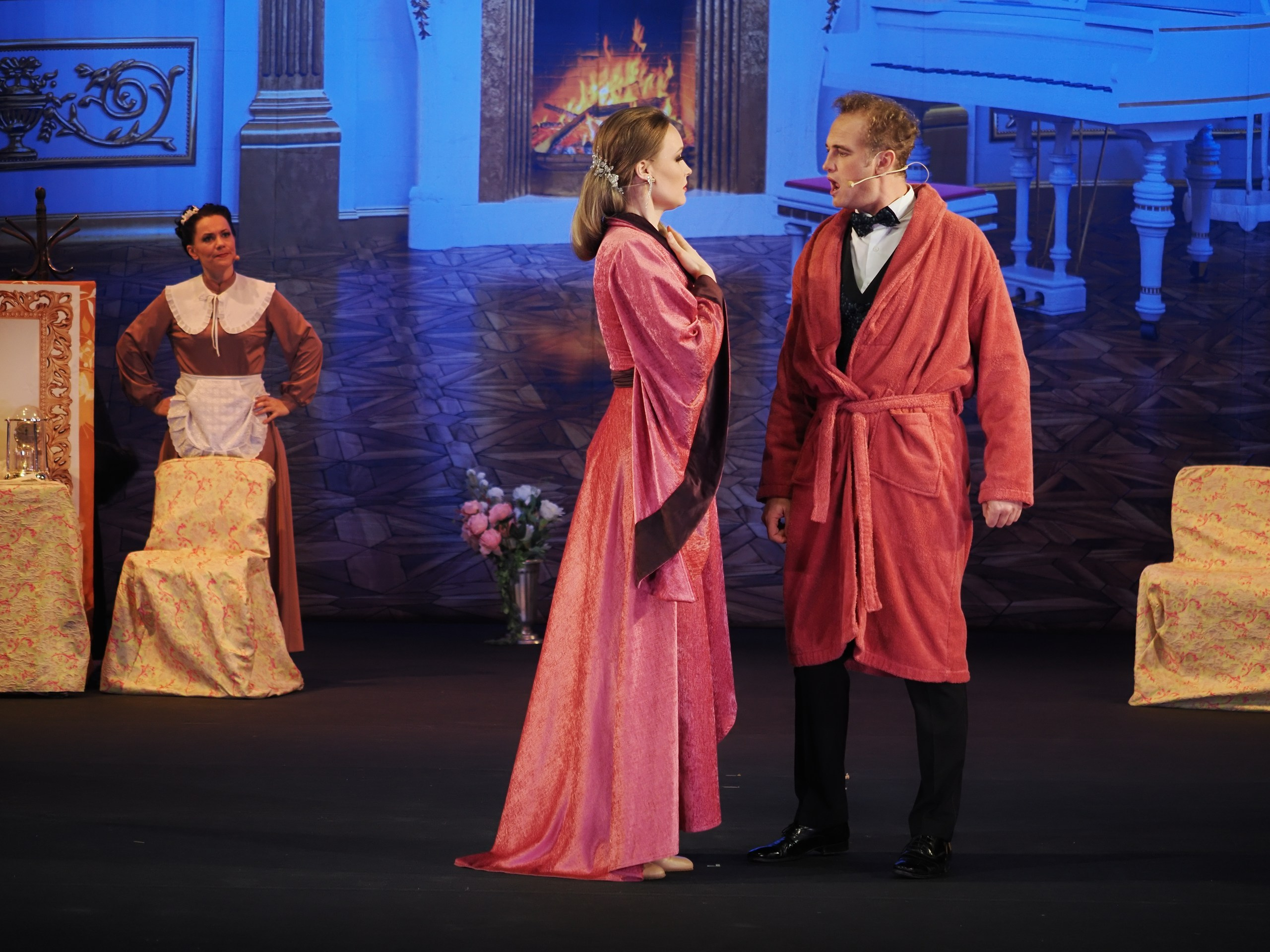 «БУФФ-ПАРАДИЗ» Летучая мышь (в Нск). Портретный и спортивный фотограф в Новосибирске и Твери Кононов Алексей