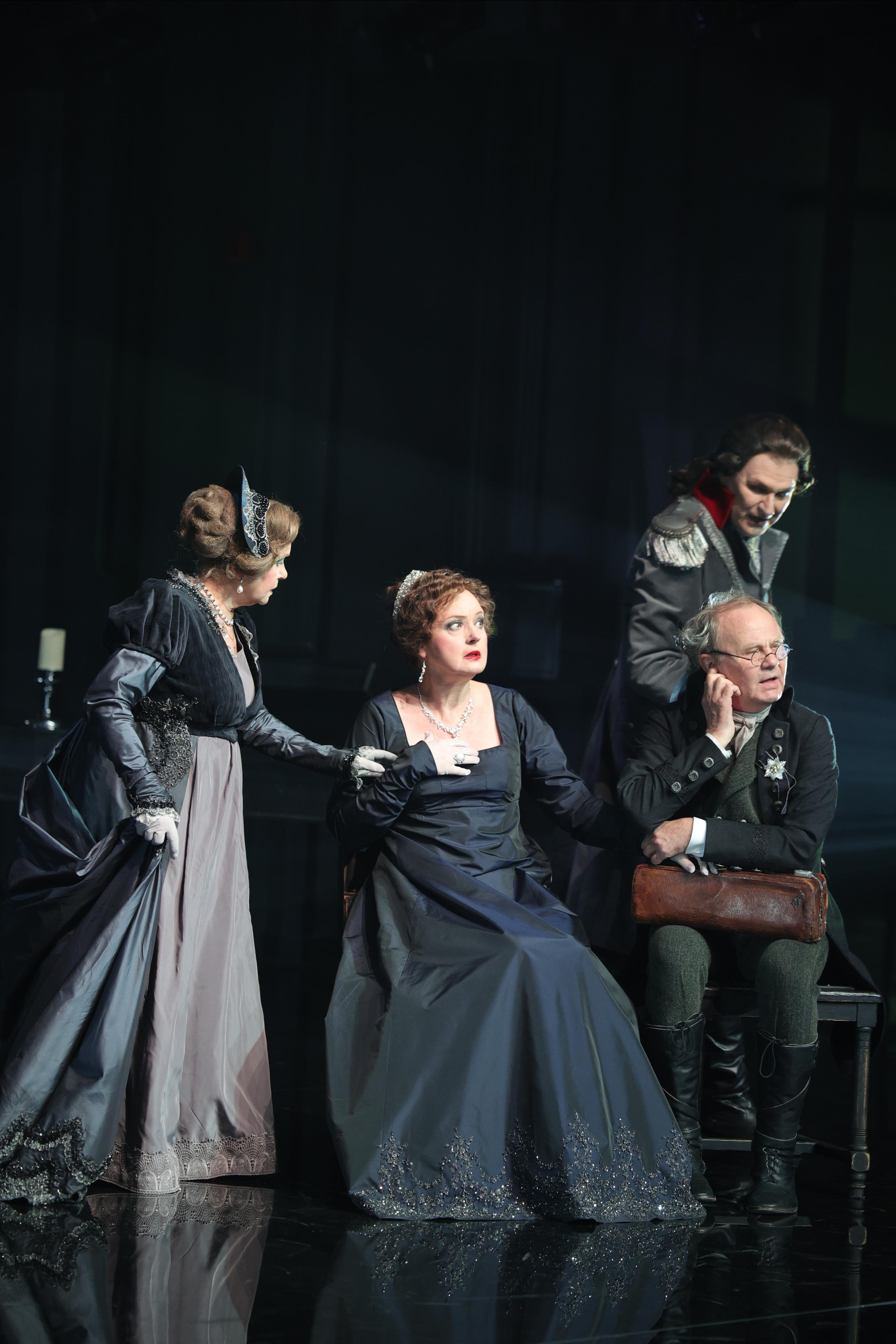 «ПАВЕЛ I». Театр Вахтангова. Москва, улицы, театр и артисты, друзья и мир фото Владимир Кашицин