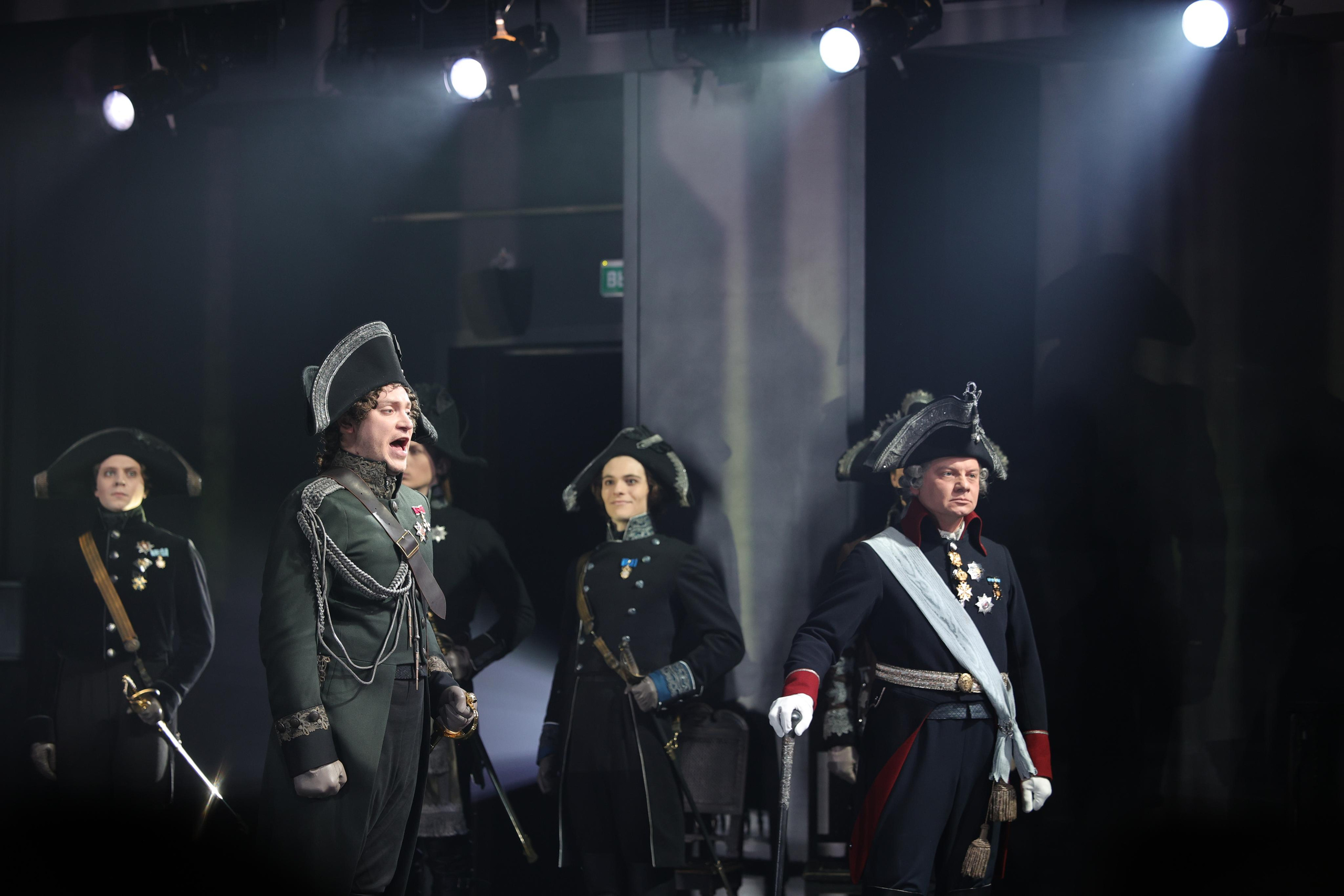 «ПАВЕЛ I». Театр Вахтангова. Москва, улицы, театр и артисты, друзья и мир фото Владимир Кашицин