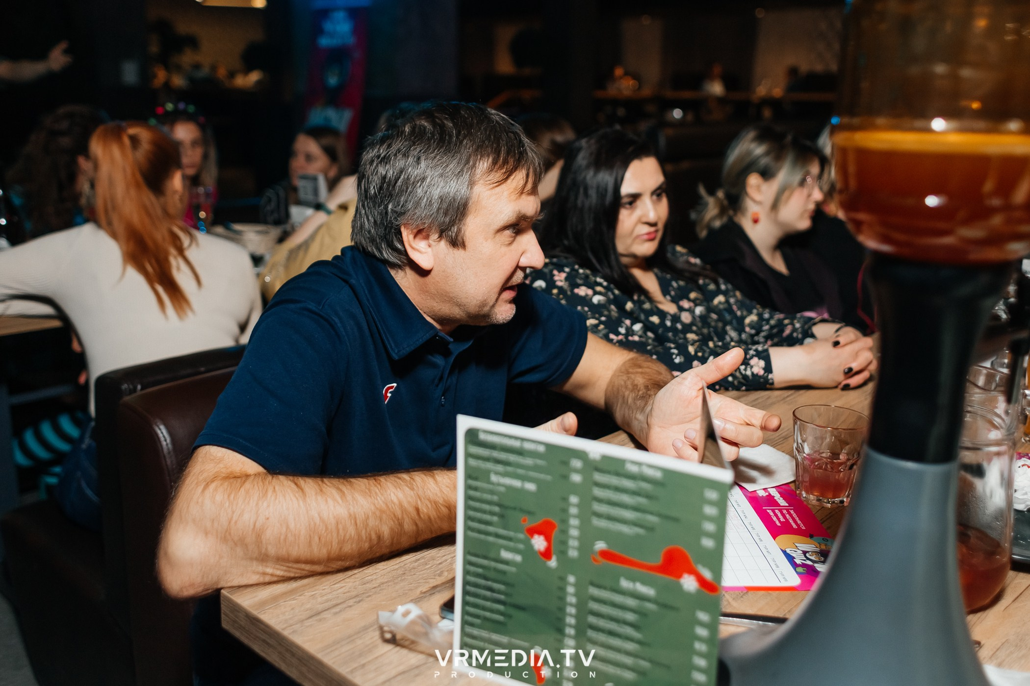 WoW QuiZ в баре «Друзья»