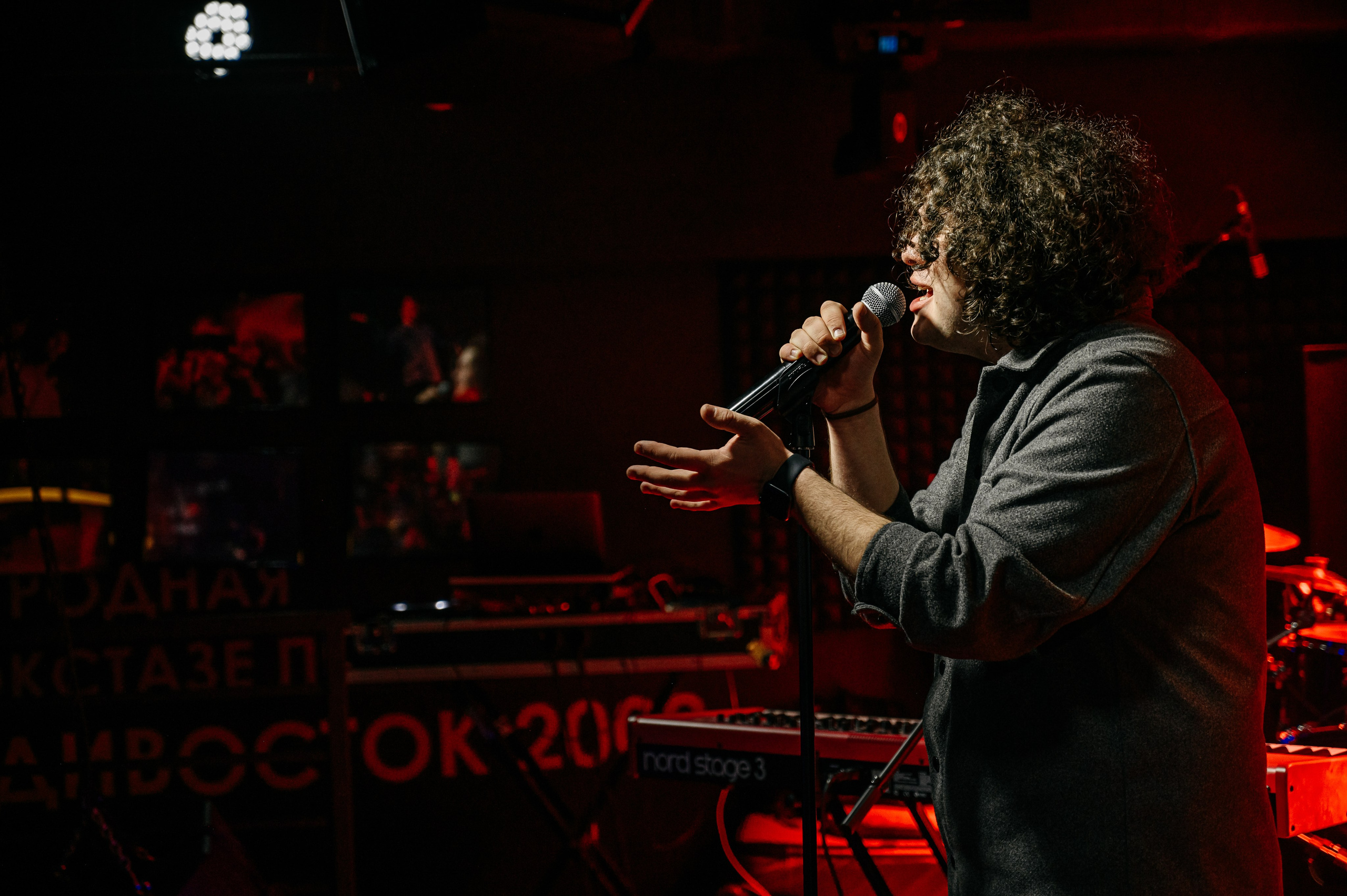 Антон Токарев. Мумий Тролль. Фотограф Владивосток. Игорь Кирсанов