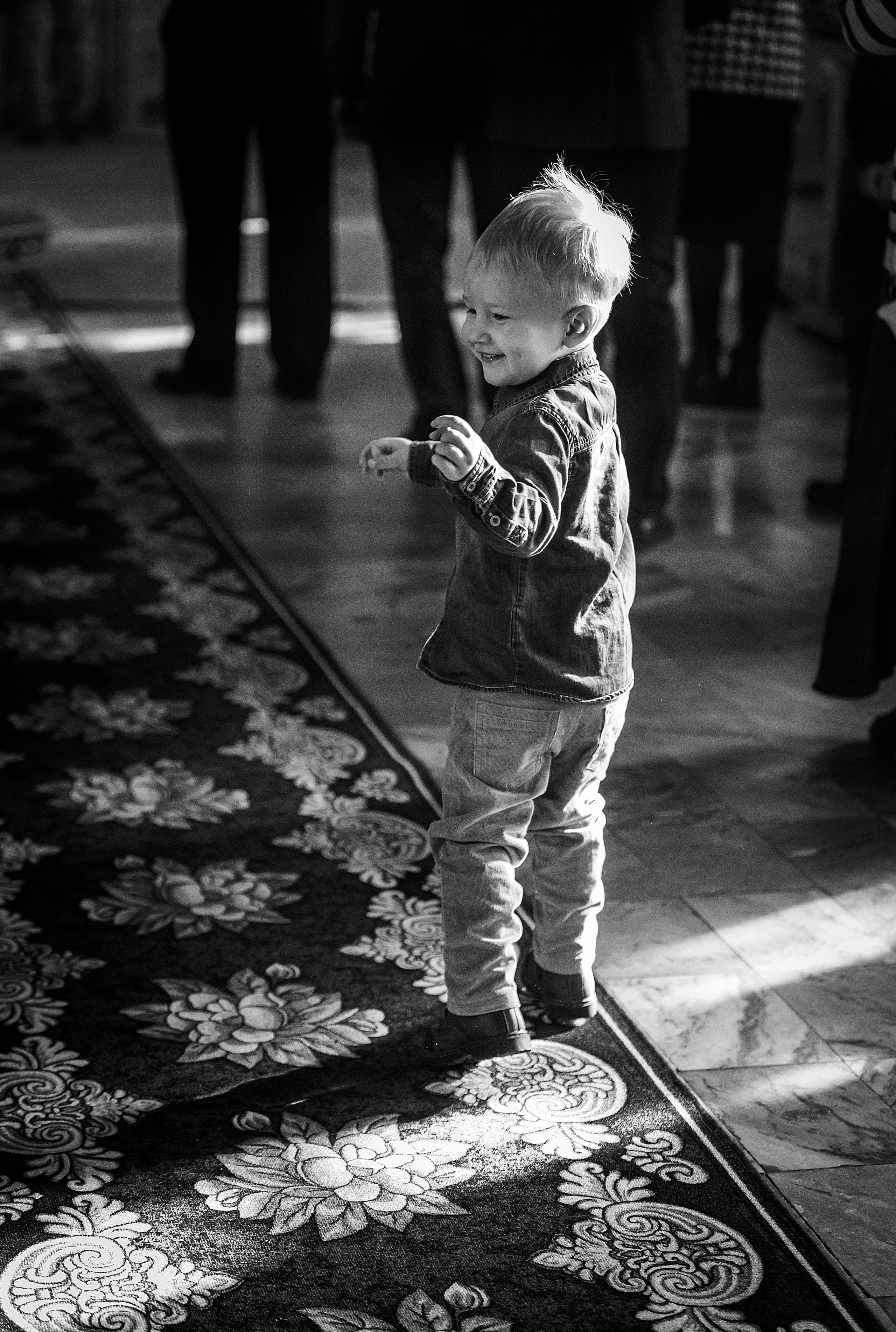 Литургия в Введенском соборе, г. Карпинск. Александра, репортажный и событийный фотограф