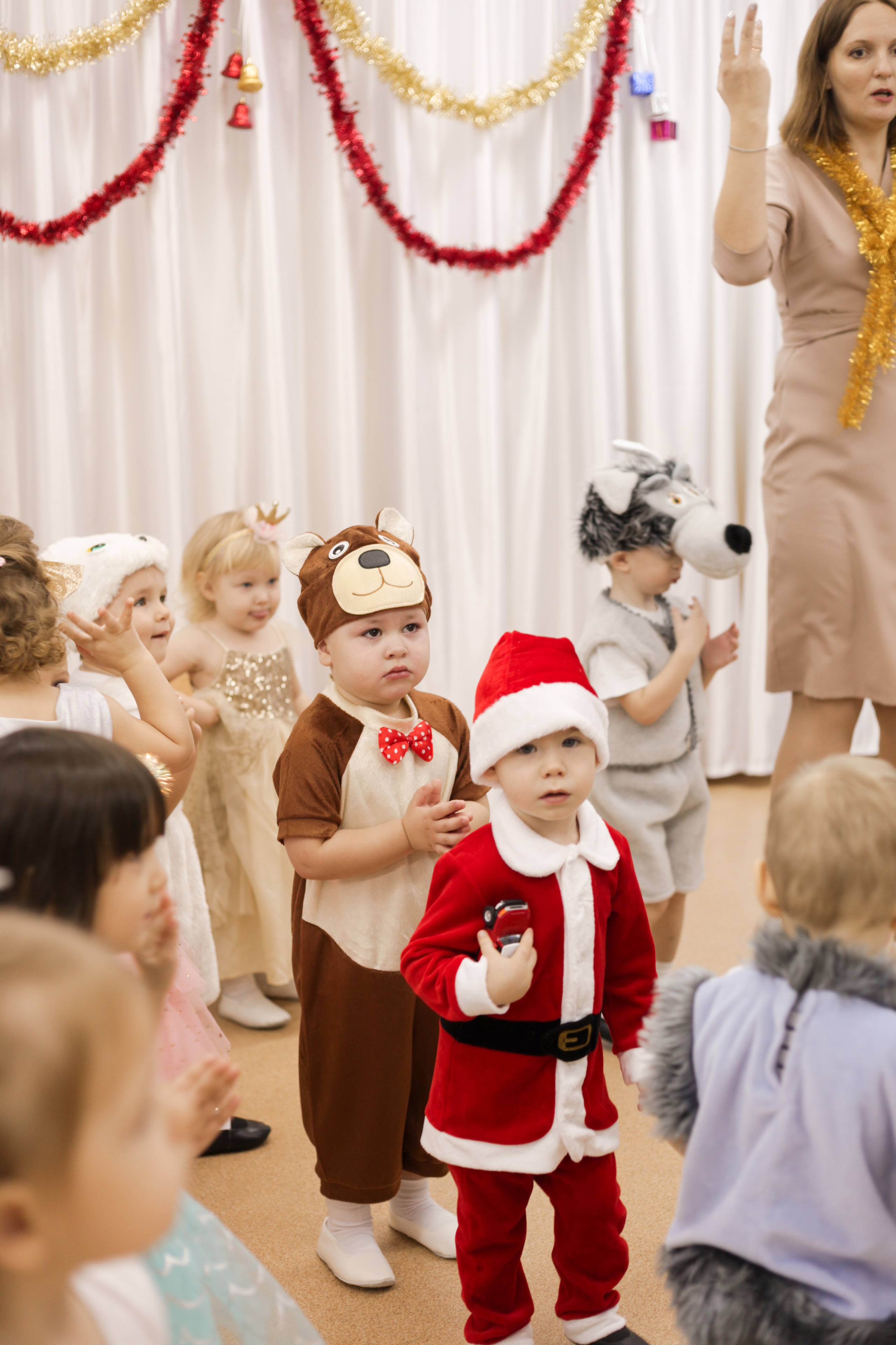 Новогодний утренник дс 267. Фотограф Алёна Кладова