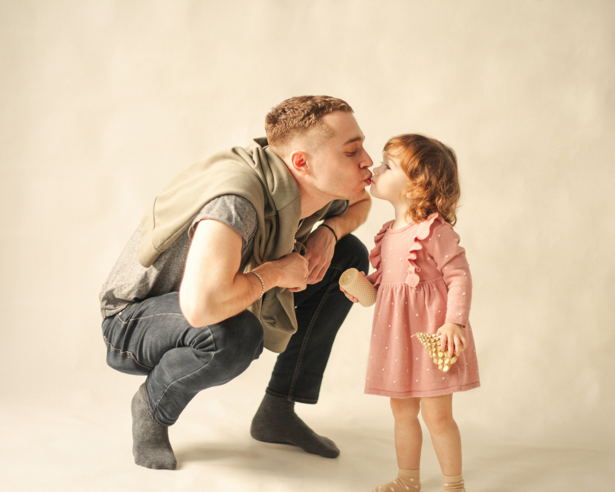Семейная студийная. Фотограф Алёна Кладова