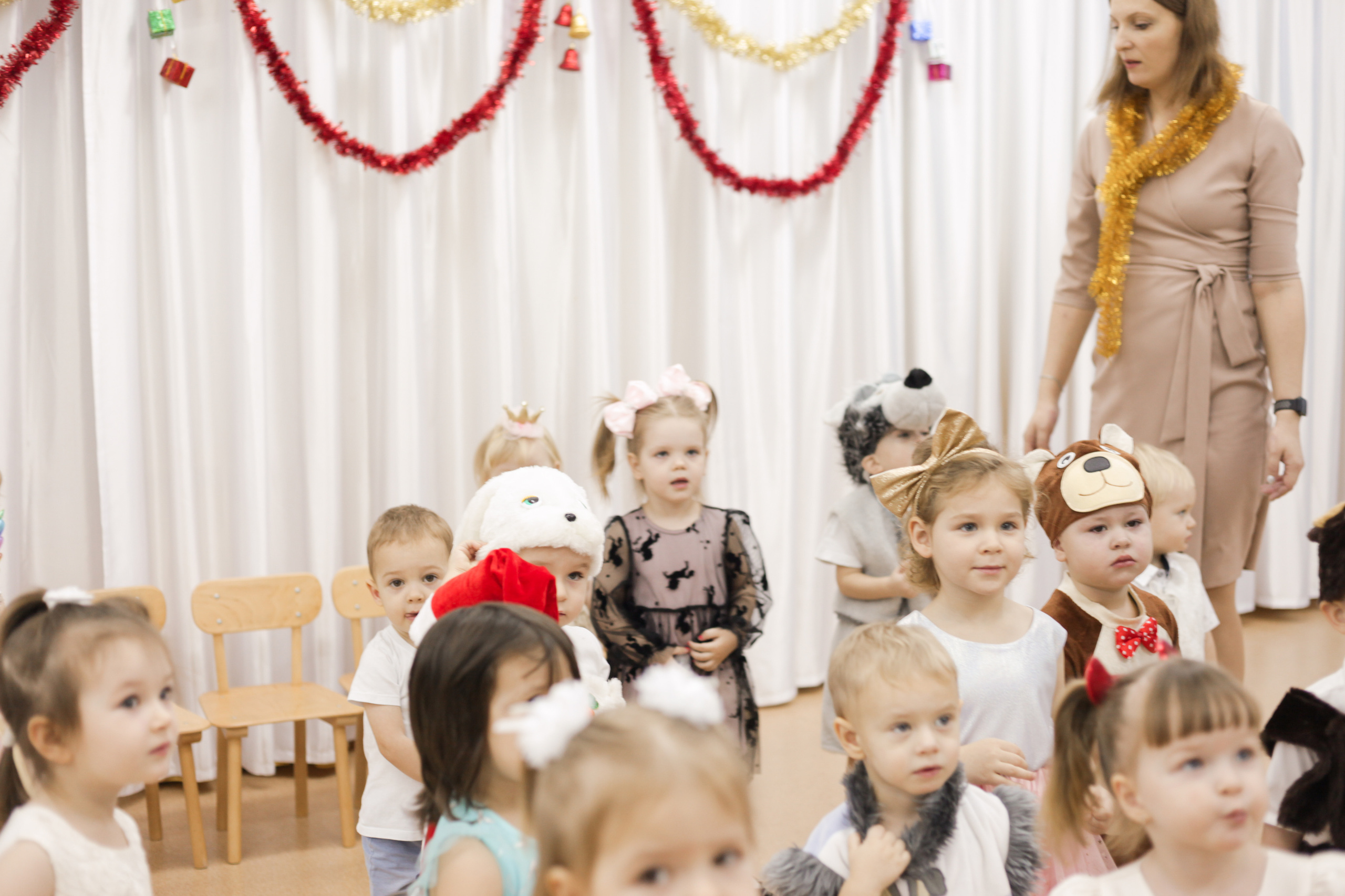 Новогодний утренник дс 267. Фотограф Алёна Кладова