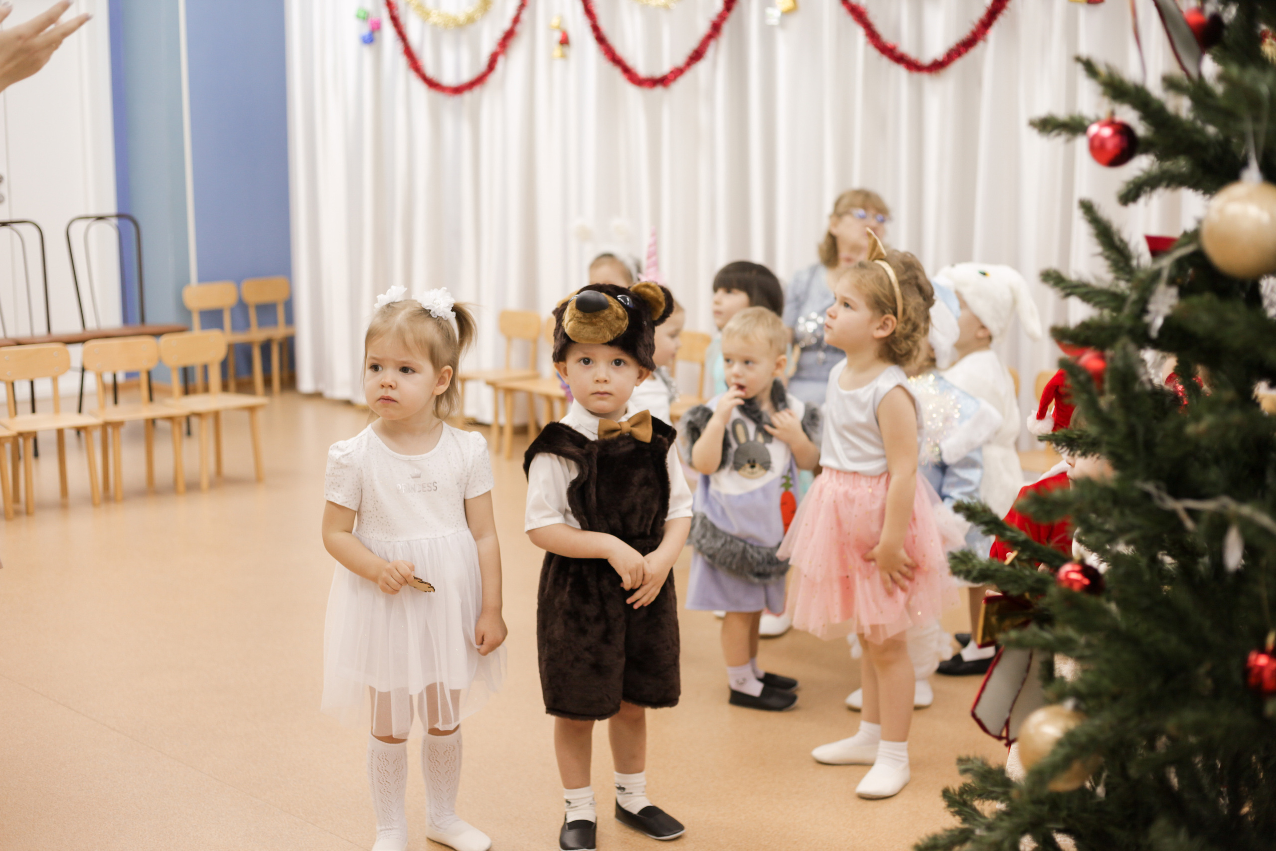 Новогодний утренник дс 267. Фотограф Алёна Кладова