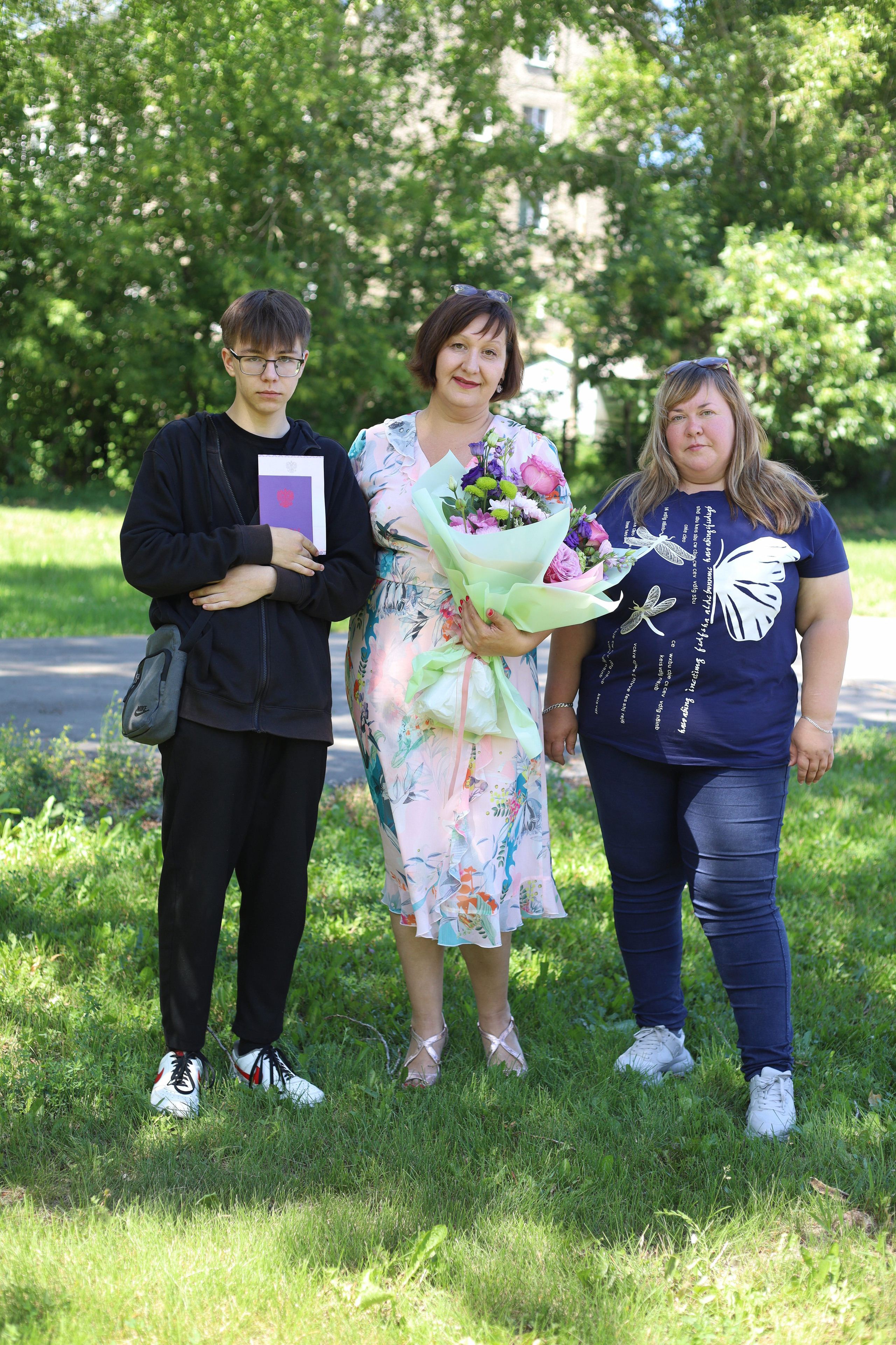 Вручение аттестатов 85 гимн. Фотограф Алёна Кладова