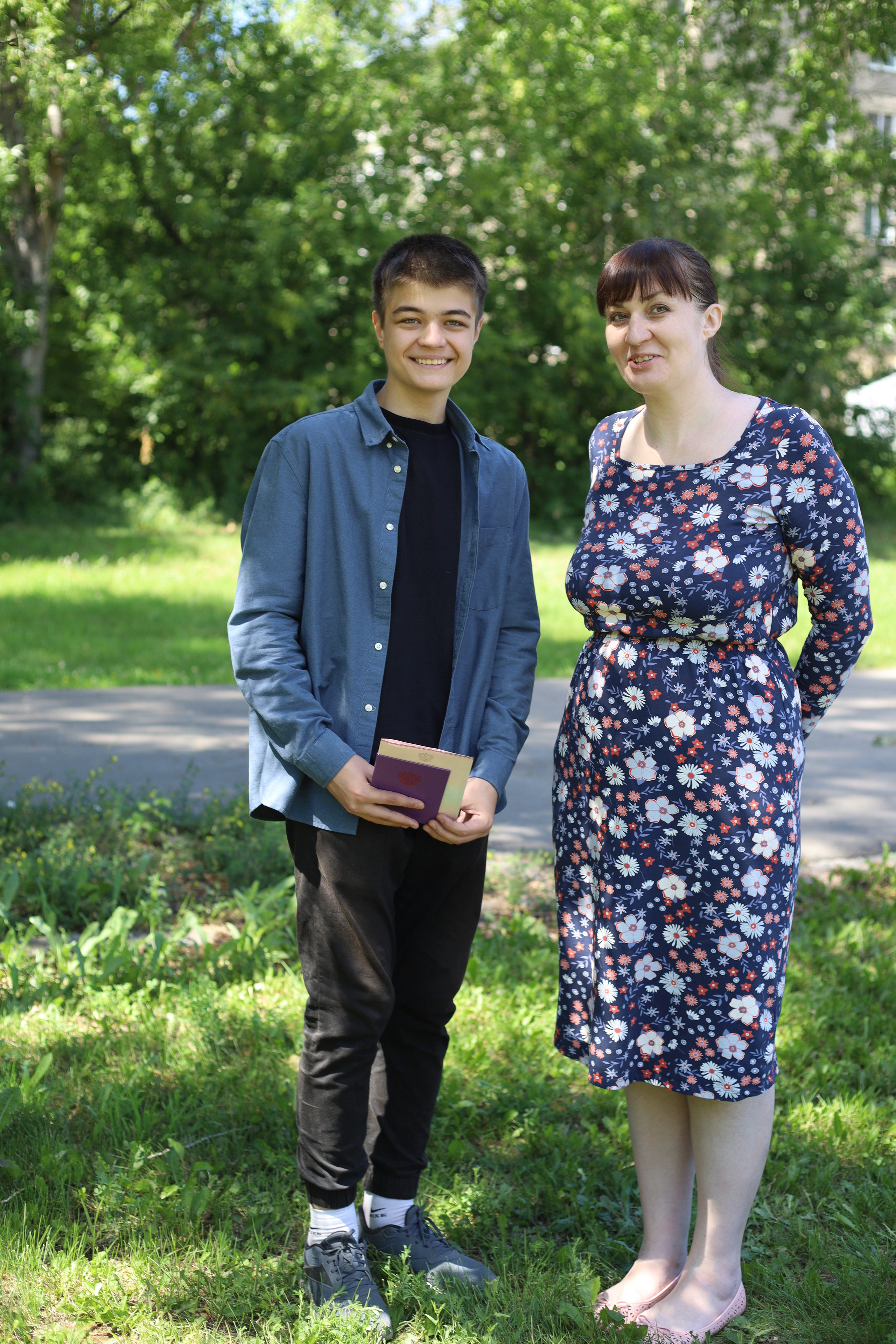 Вручение аттестатов 85 гимн. Фотограф Алёна Кладова