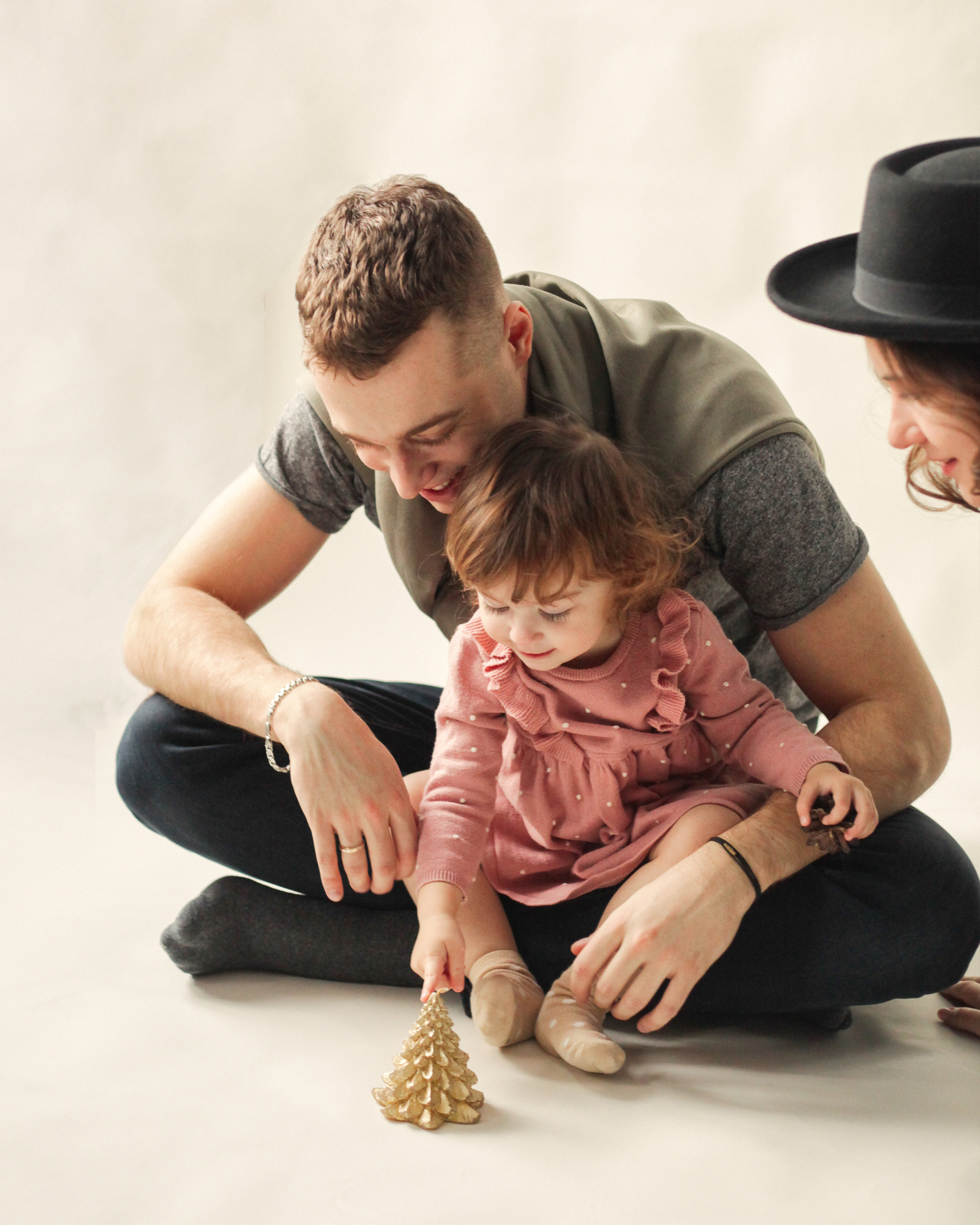 Семейная студийная. Фотограф Алёна Кладова